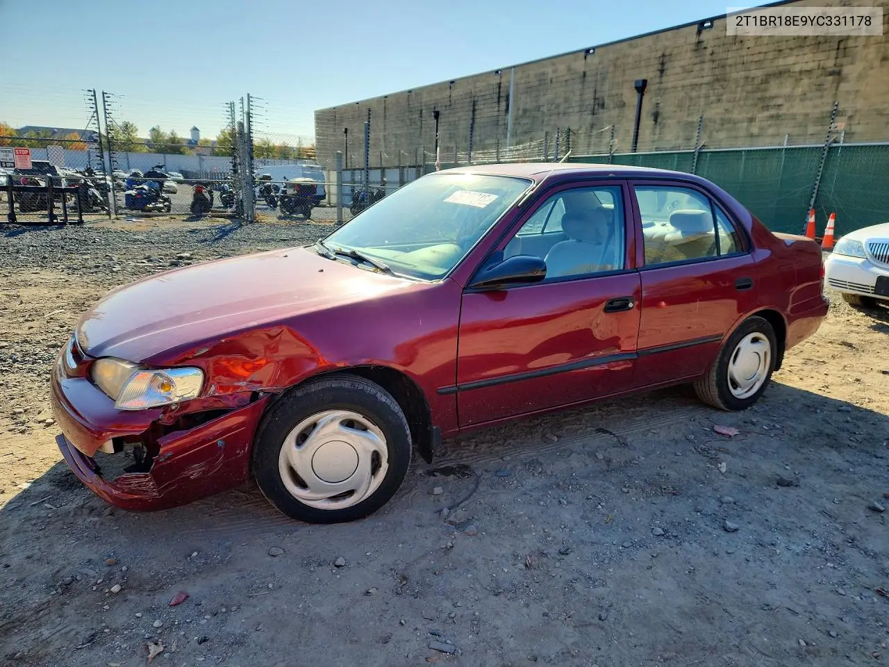 TOYOTA COROLLA 2000, VIN 2T1BR18E9YC331178