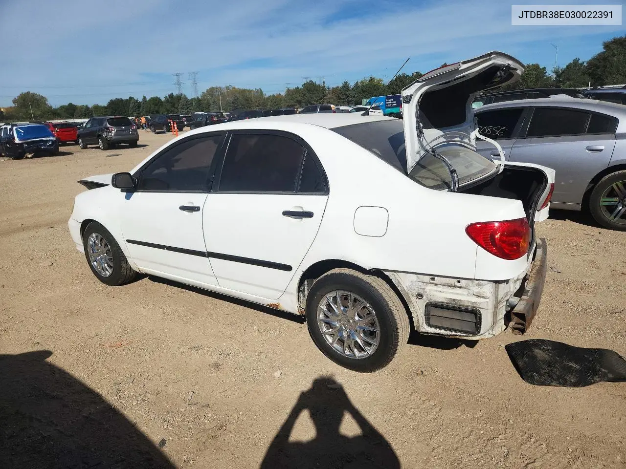 2003 TOYOTA COROLLA VIN JTDBR38E030022391 — фото 2