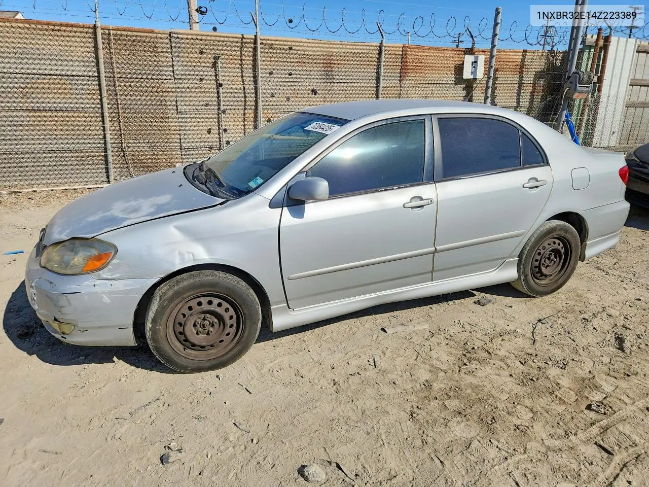 TOYOTA COROLLA 2004, VIN 1NXBR32E14Z223389