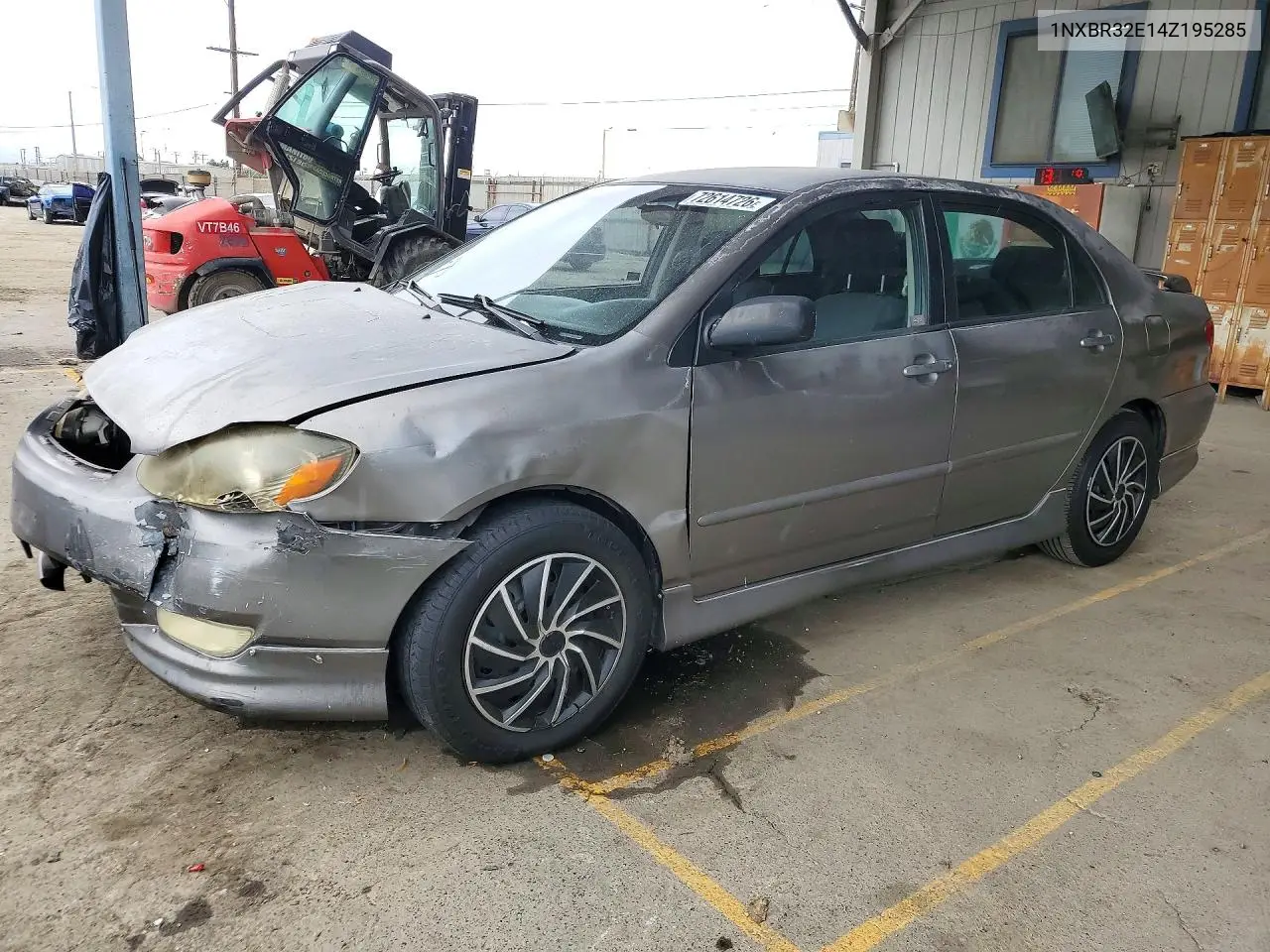 TOYOTA COROLLA 2004, VIN 1NXBR32E14Z195285