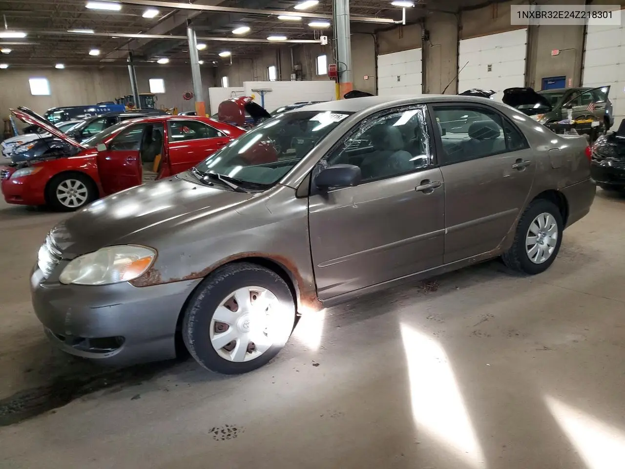 TOYOTA COROLLA 2004, VIN 1NXBR32E24Z218301