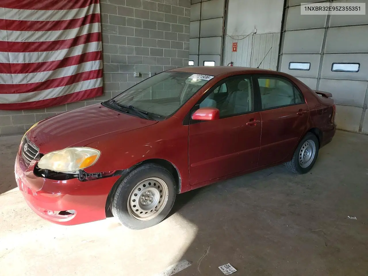 TOYOTA COROLLA 2005, VIN 1NXBR32E95Z355351