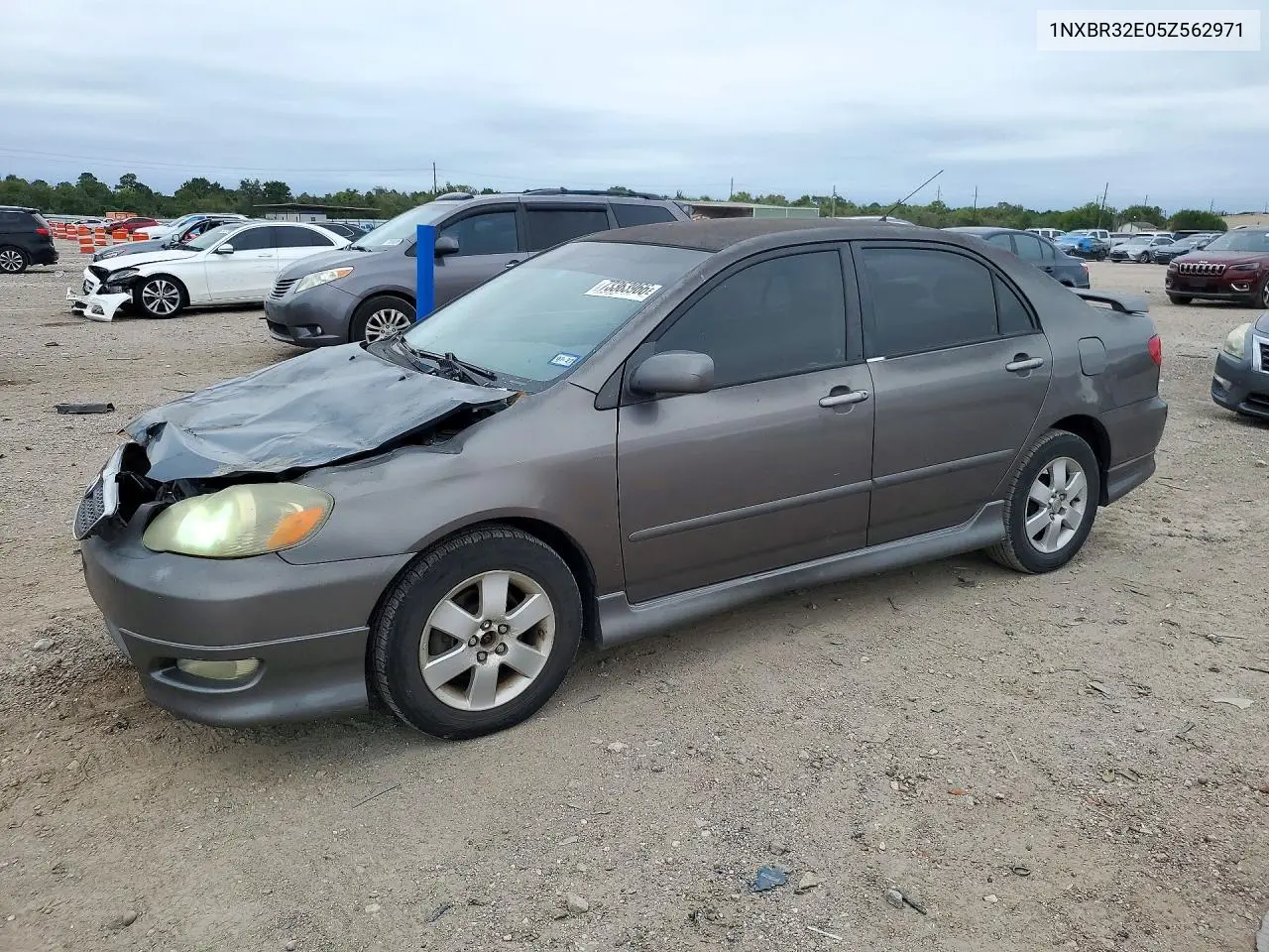 TOYOTA COROLLA 2005, VIN 1NXBR32E05Z562971