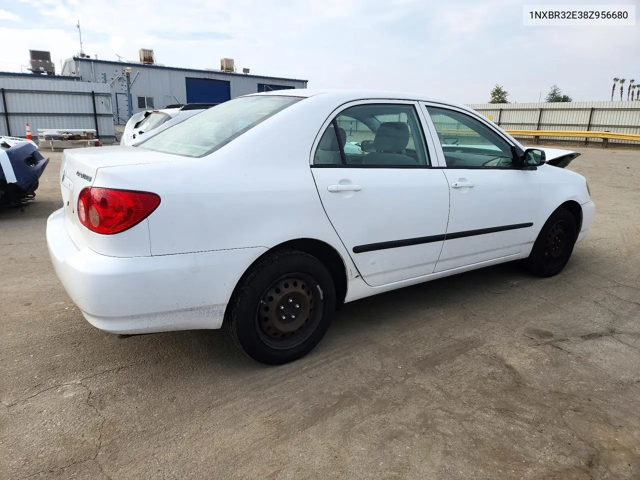 2008 TOYOTA COROLLA VIN 1NXBR32E38Z956680 — фото 3