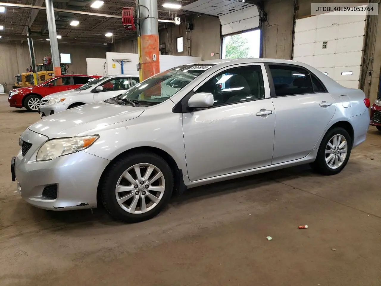 TOYOTA COROLLA 2009, VIN JTDBL40E69J053764