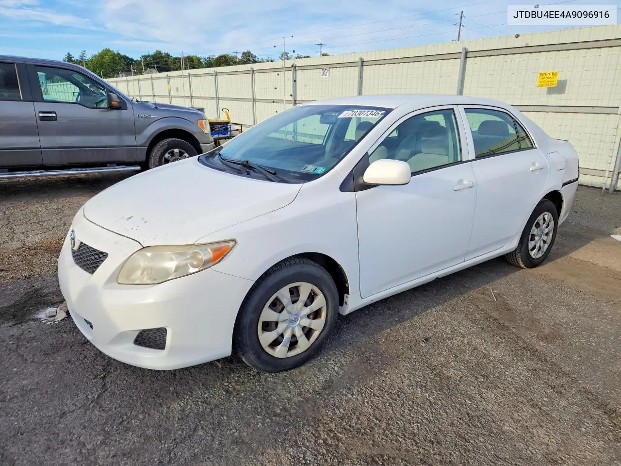TOYOTA COROLLA 2010, VIN JTDBU4EE4A9096916