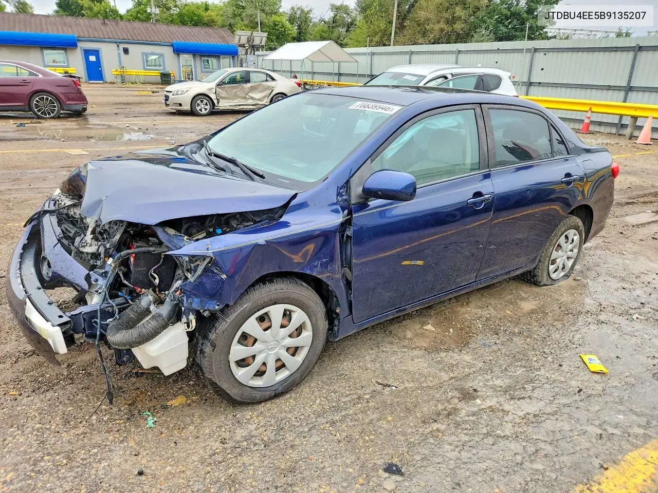 TOYOTA COROLLA 2011, VIN JTDBU4EE5B9135207