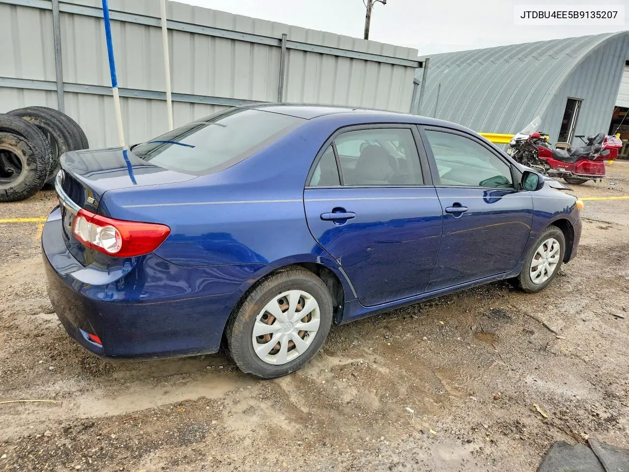 2011 TOYOTA COROLLA VIN JTDBU4EE5B9135207 — фото 3