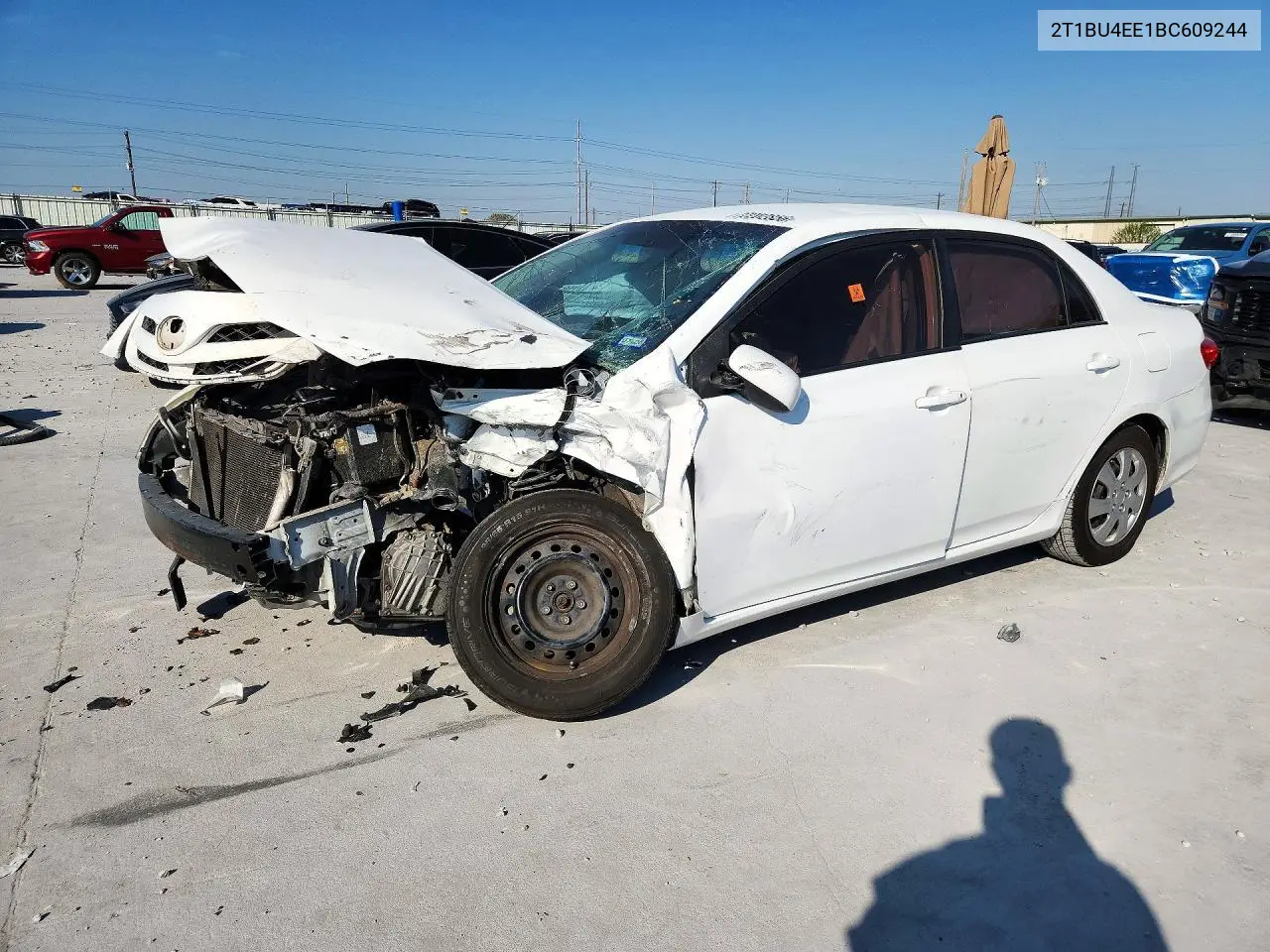 TOYOTA COROLLA 2011, VIN 2T1BU4EE1BC609244