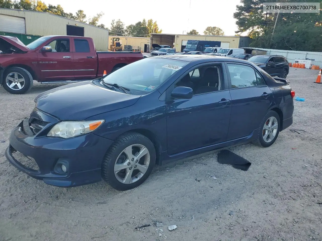 TOYOTA COROLLA 2011, VIN 2T1BU4EEXBC700738