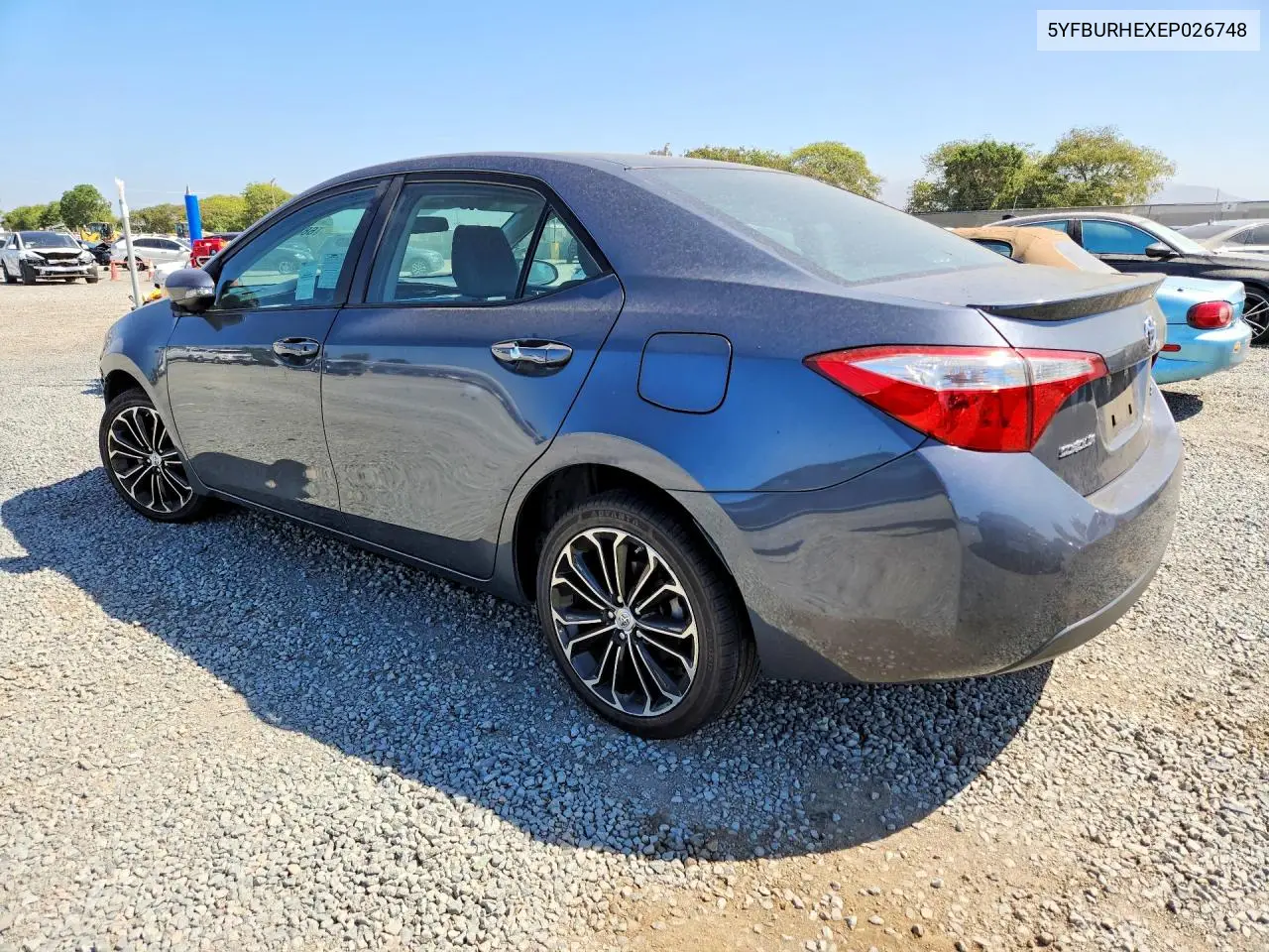 2014 TOYOTA COROLLA VIN 5YFBURHEXEP026748 — фото 2
