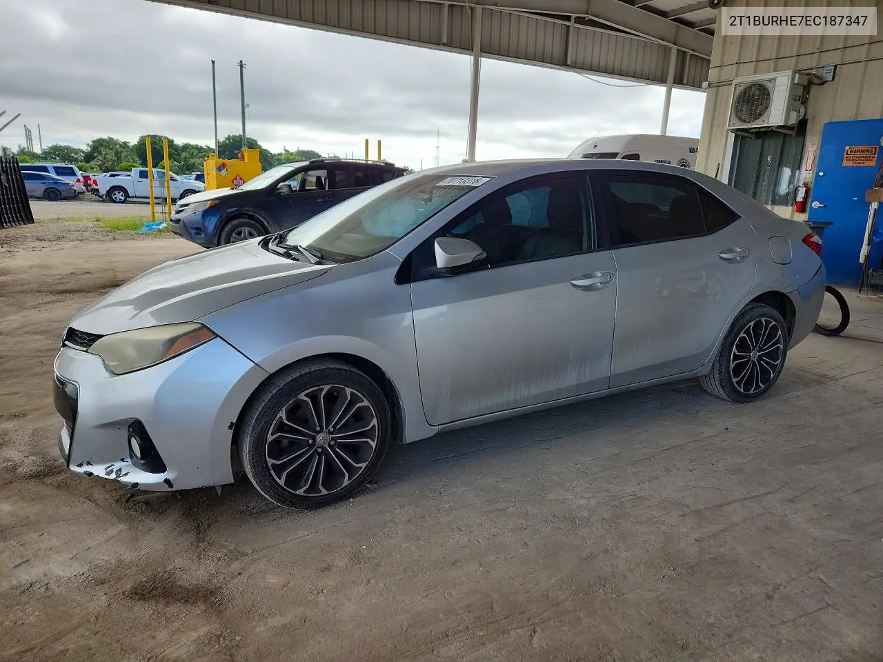 TOYOTA COROLLA 2014, VIN 2T1BURHE7EC187347