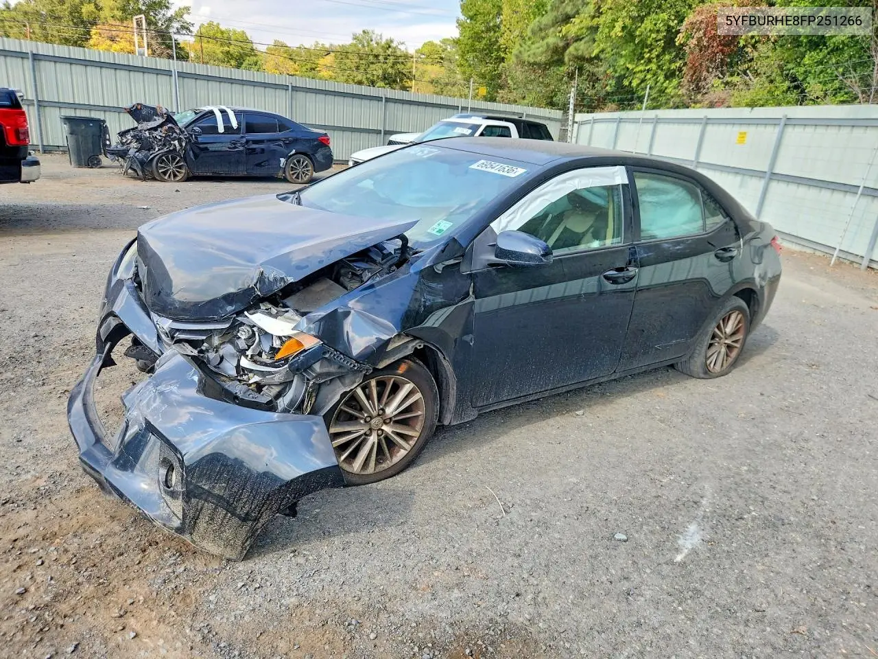 TOYOTA COROLLA 2015, VIN 5YFBURHE8FP251266