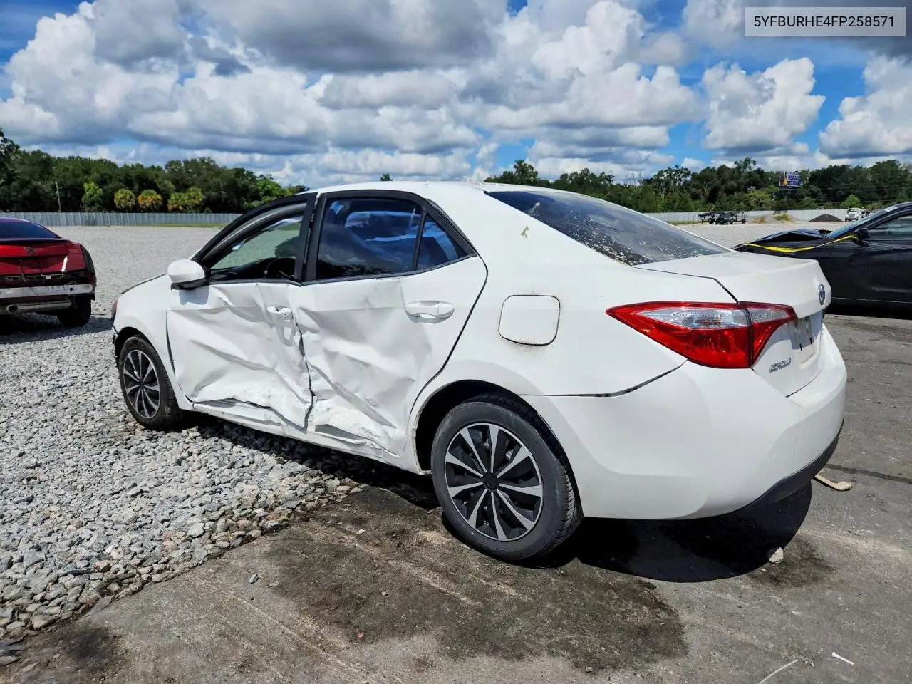 2015 TOYOTA COROLLA VIN 5YFBURHE4FP258571 — фото 2