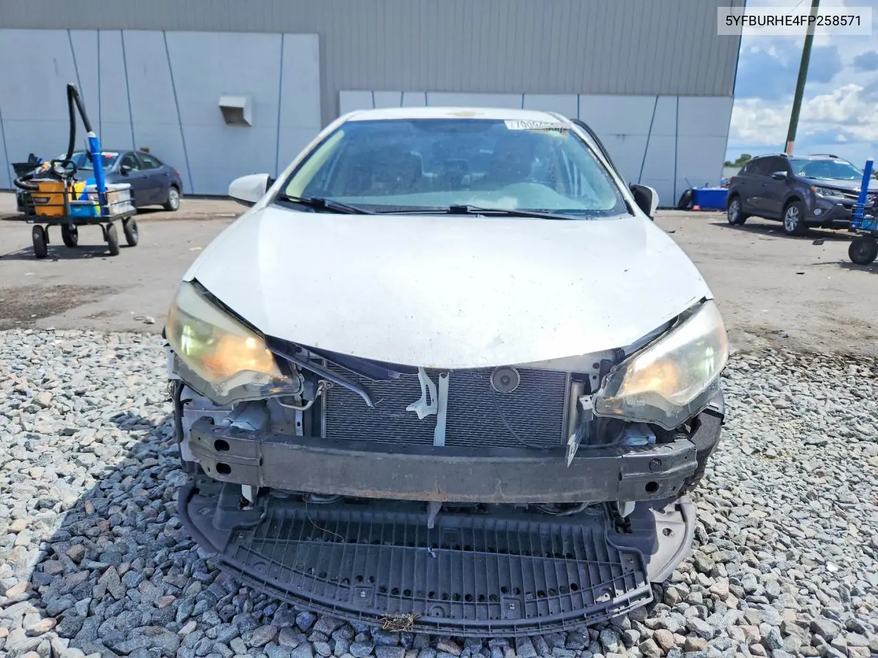 2015 TOYOTA COROLLA VIN 5YFBURHE4FP258571 — фото 5