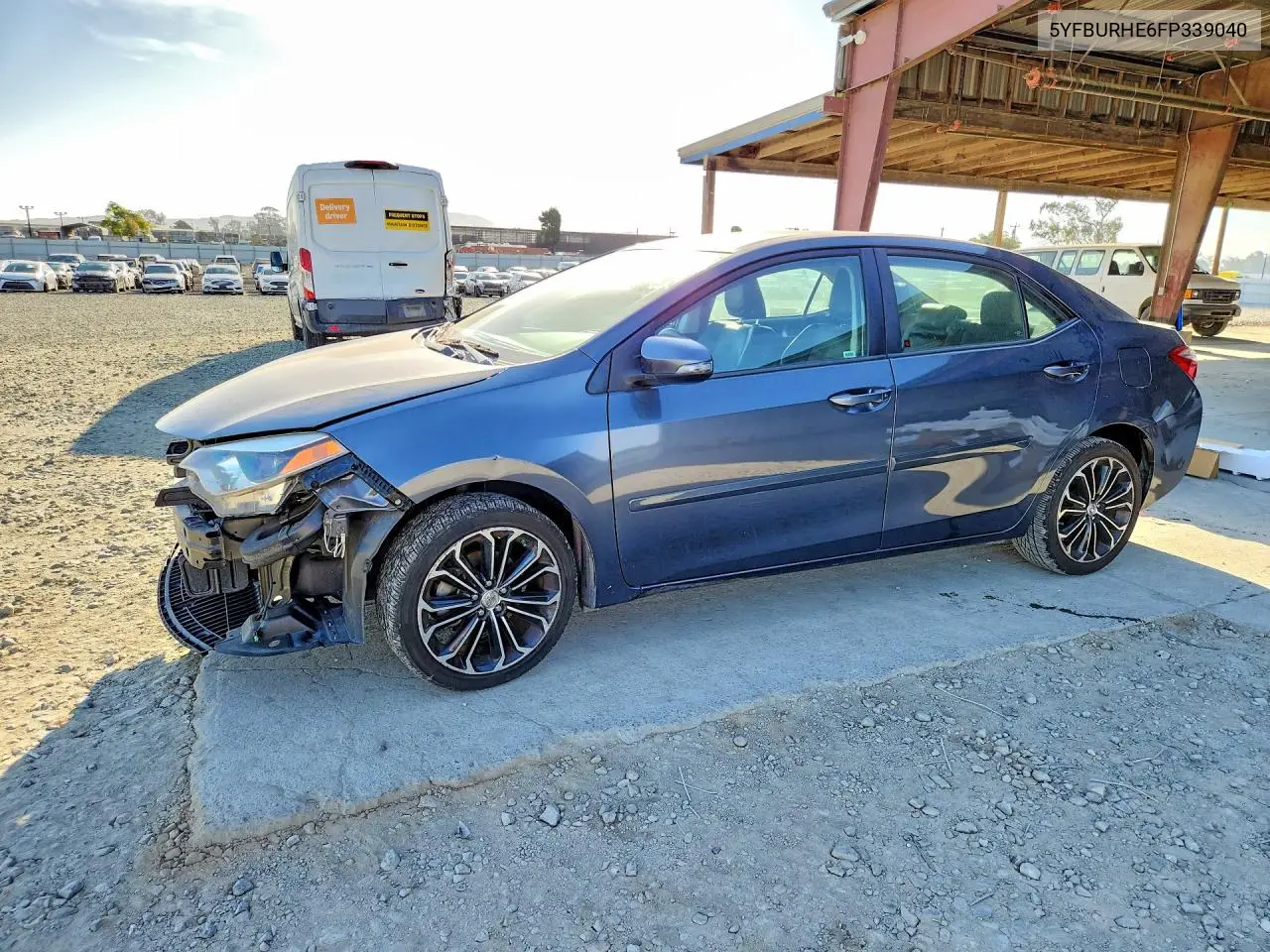TOYOTA COROLLA 2015, VIN 5YFBURHE6FP339040