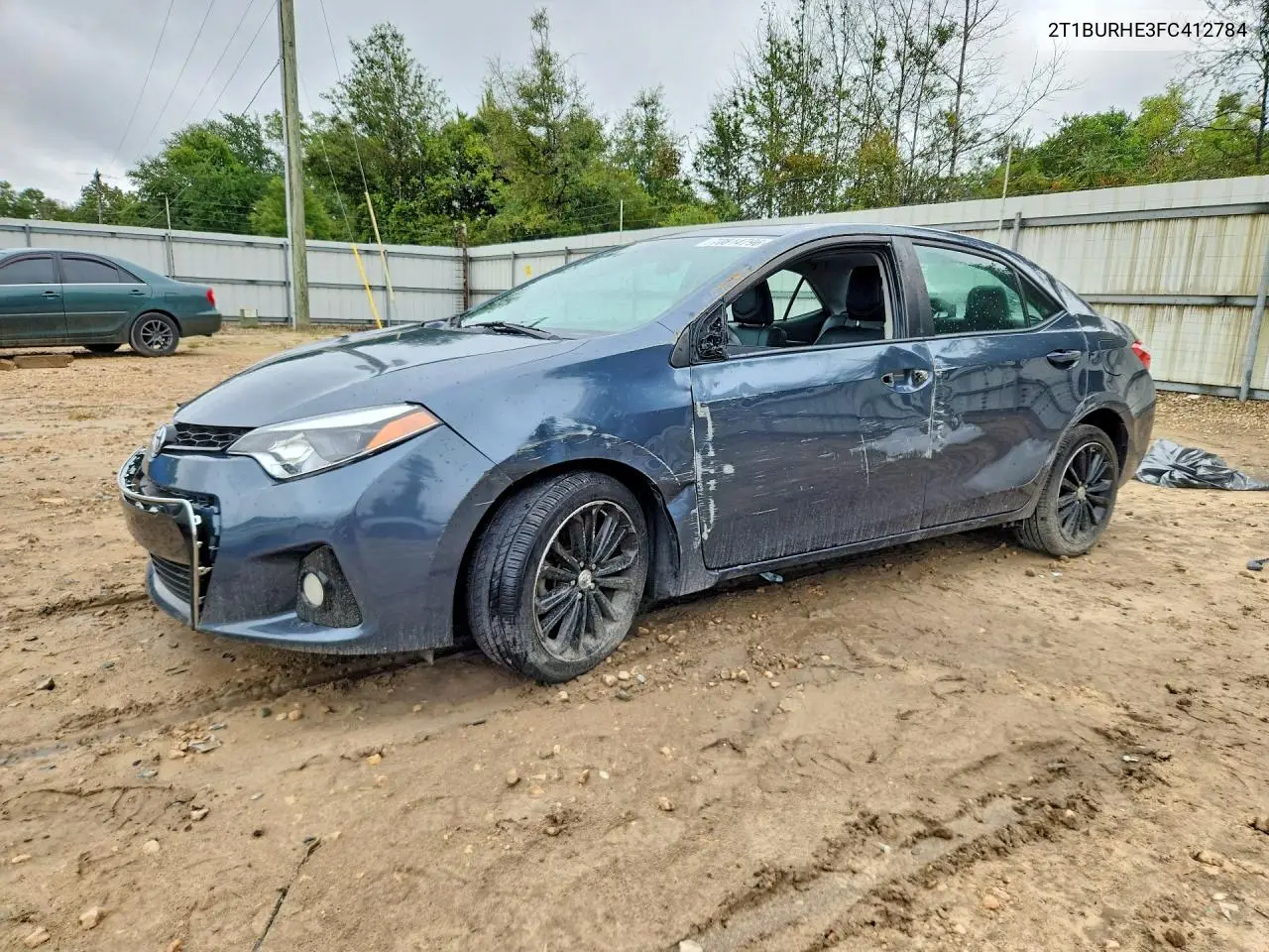 TOYOTA COROLLA 2015, VIN 2T1BURHE3FC412784