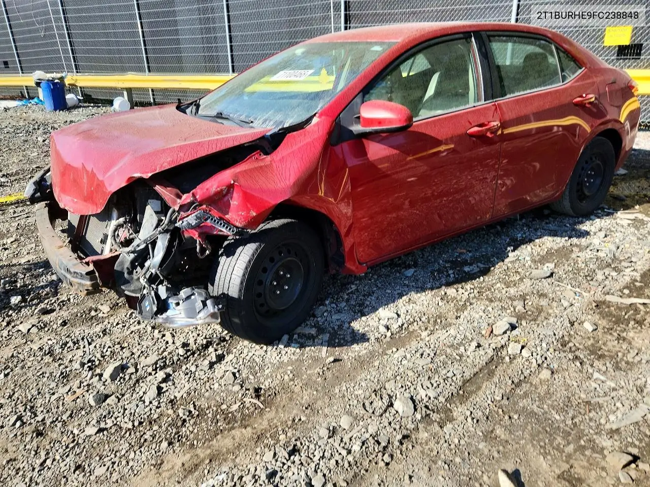 TOYOTA COROLLA 2015, VIN 2T1BURHE9FC238848