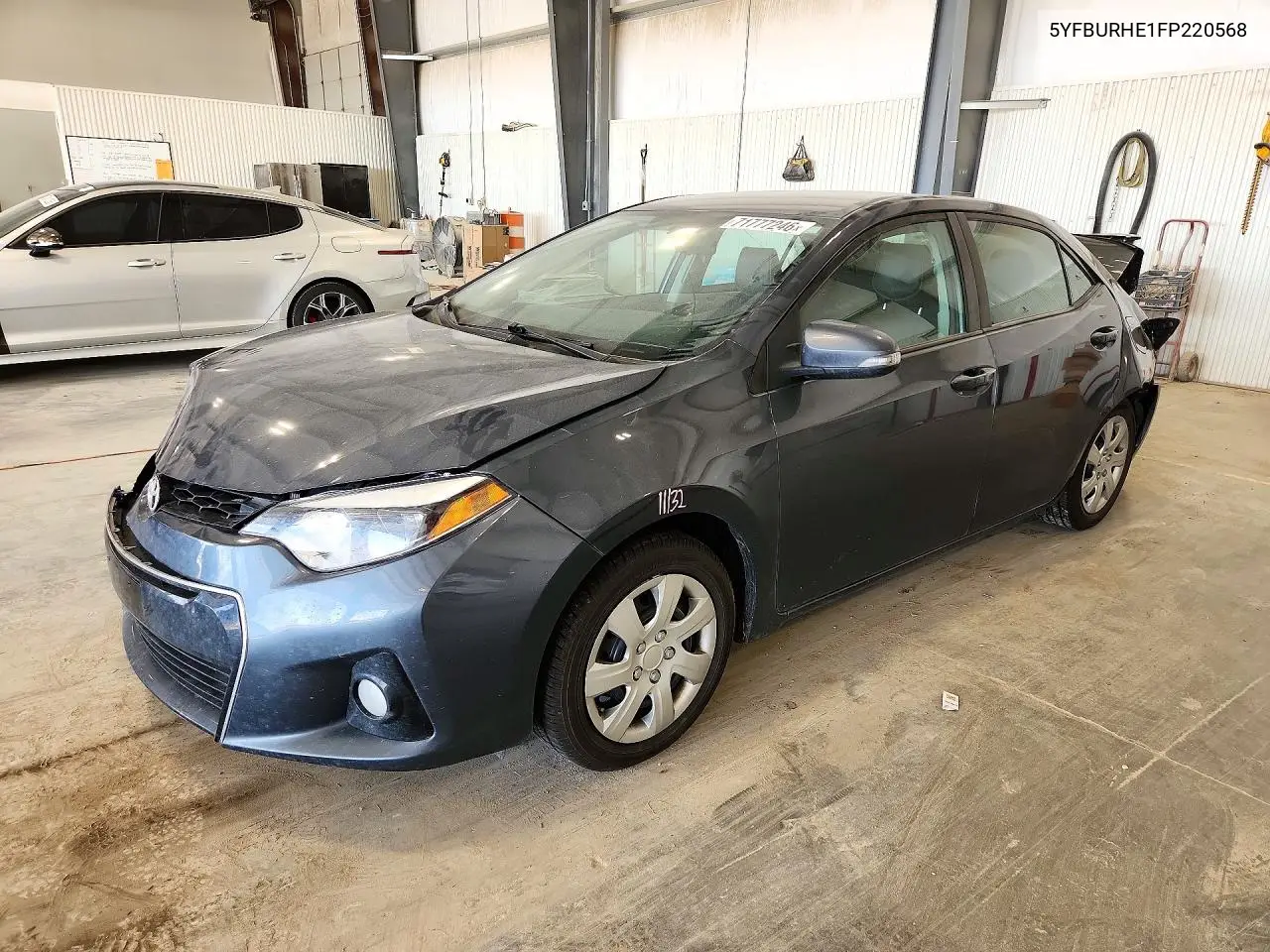 TOYOTA COROLLA 2015, VIN 5YFBURHE1FP220568