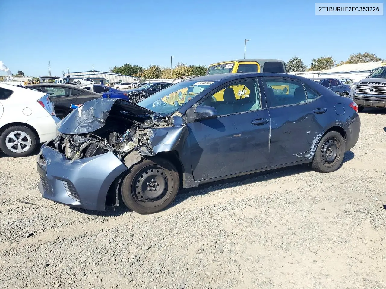 TOYOTA COROLLA 2015, VIN 2T1BURHE2FC353226