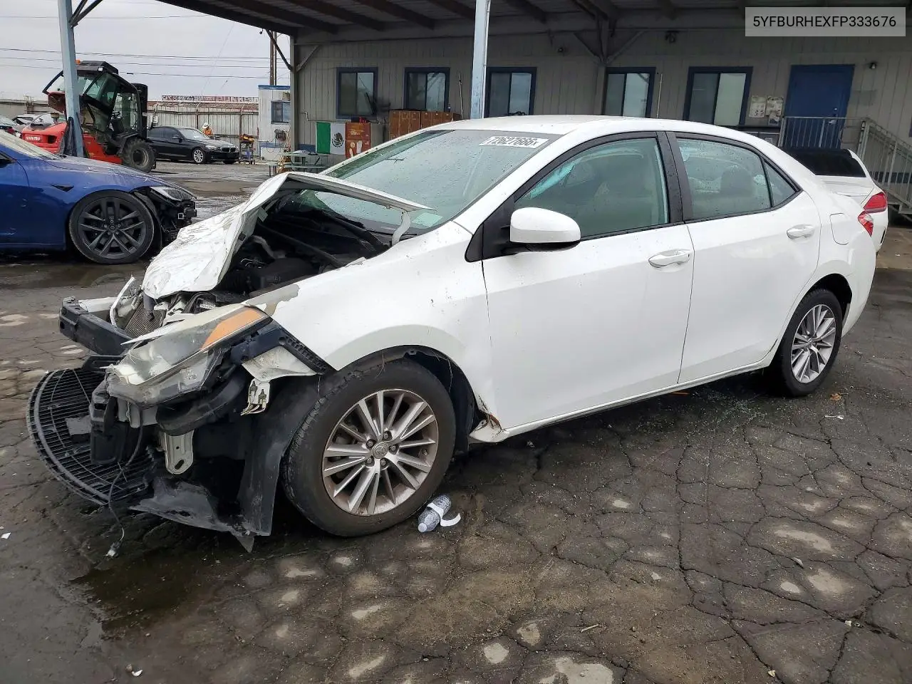 TOYOTA COROLLA 2015, VIN 5YFBURHEXFP333676