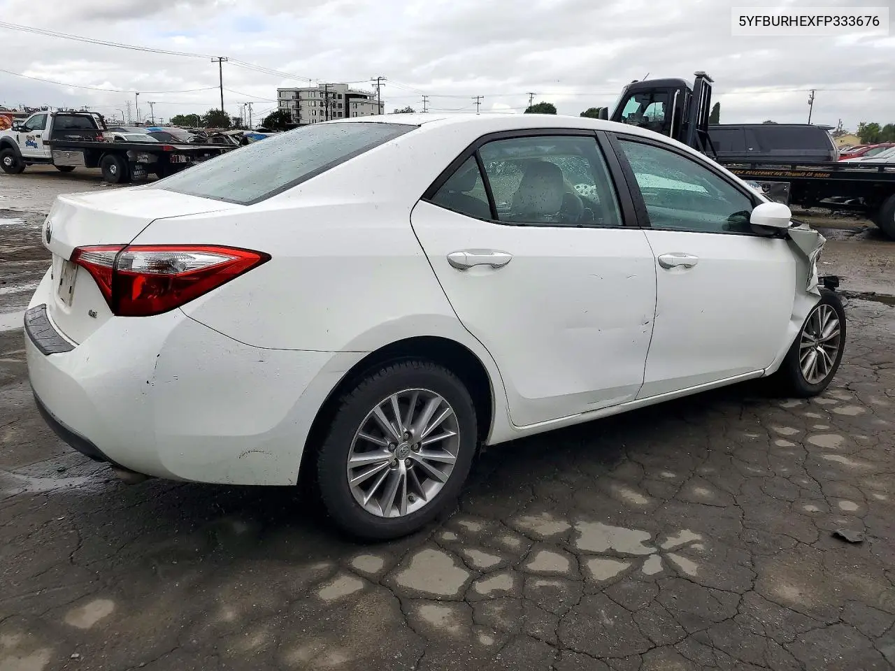 2015 TOYOTA COROLLA VIN 5YFBURHEXFP333676 — фото 3