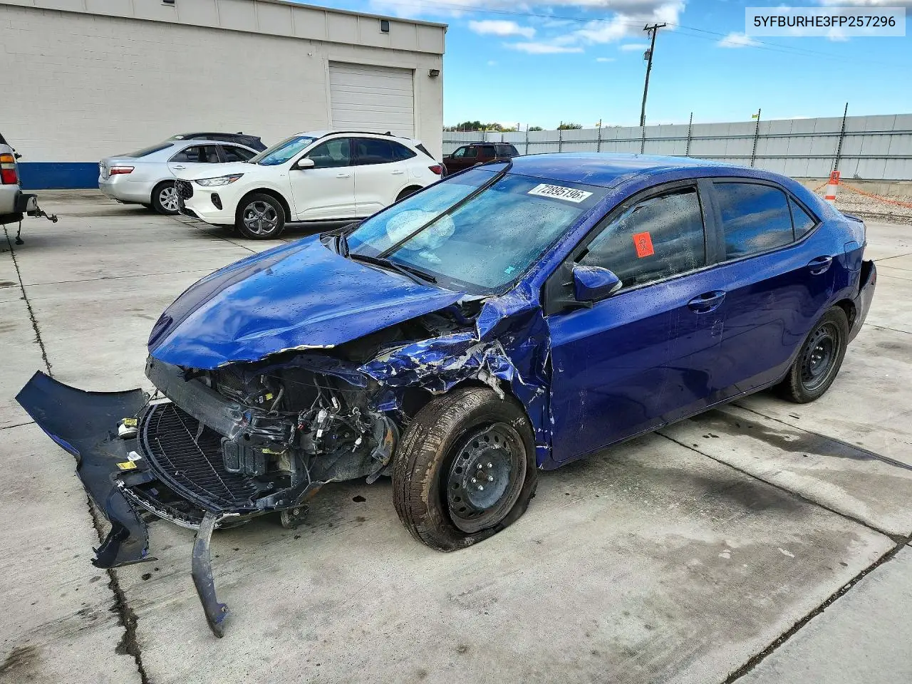TOYOTA COROLLA 2015, VIN 5YFBURHE3FP257296