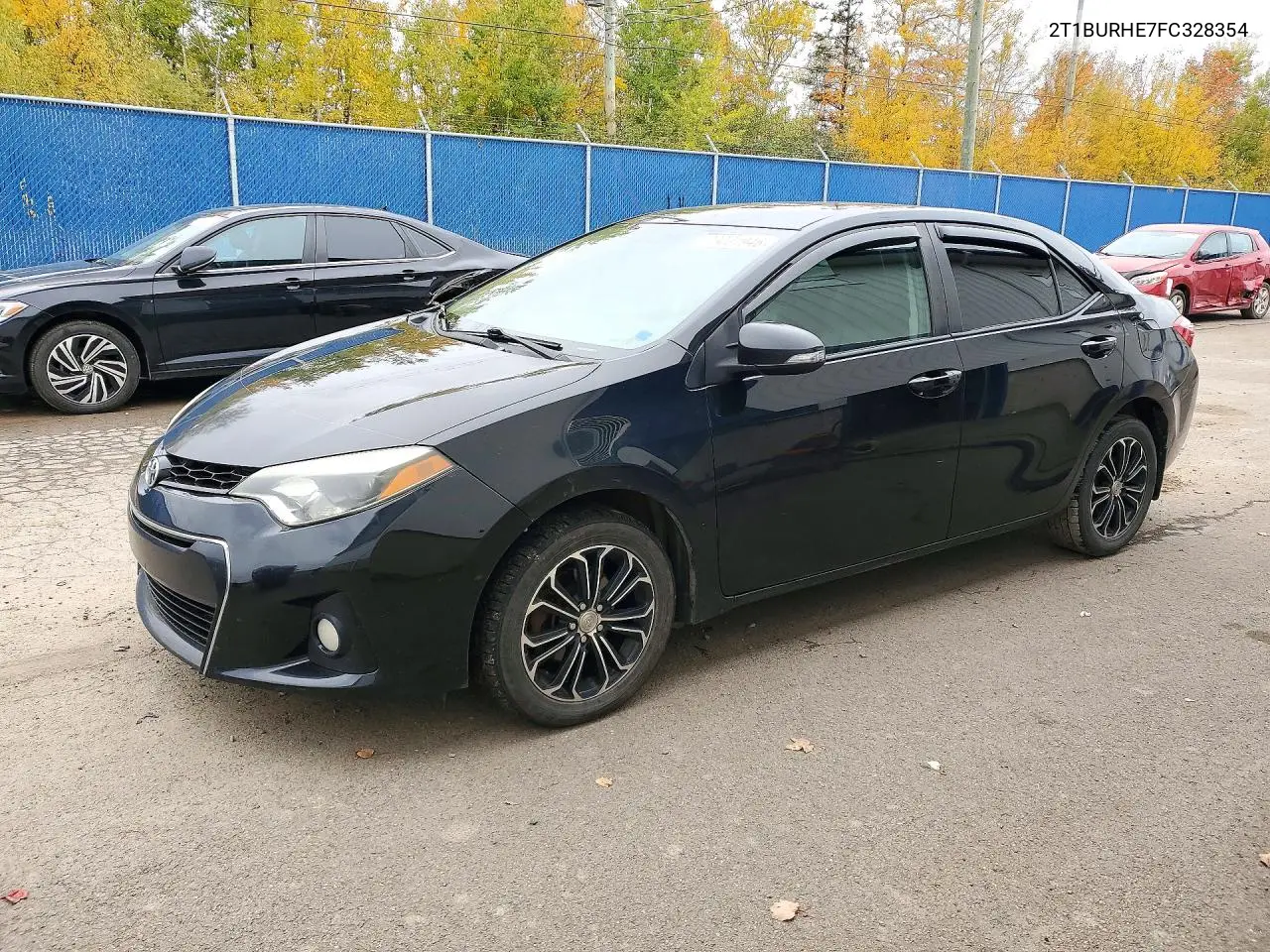 TOYOTA COROLLA 2015, VIN 2T1BURHE7FC328354