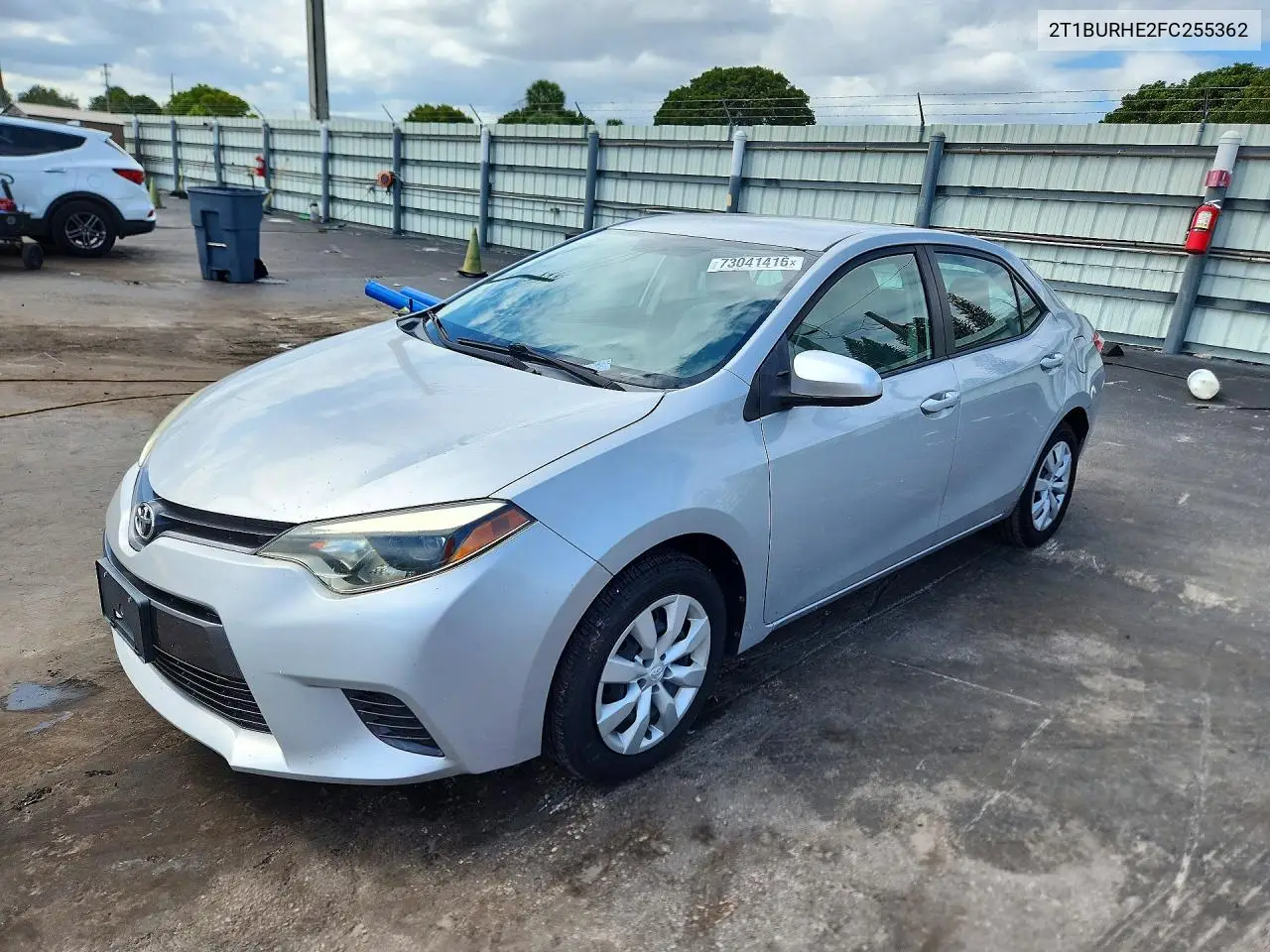 TOYOTA COROLLA 2015, VIN 2T1BURHE2FC255362