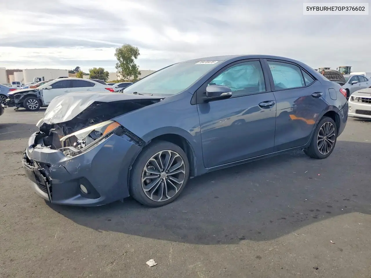 TOYOTA COROLLA 2016, VIN 5YFBURHE7GP376602