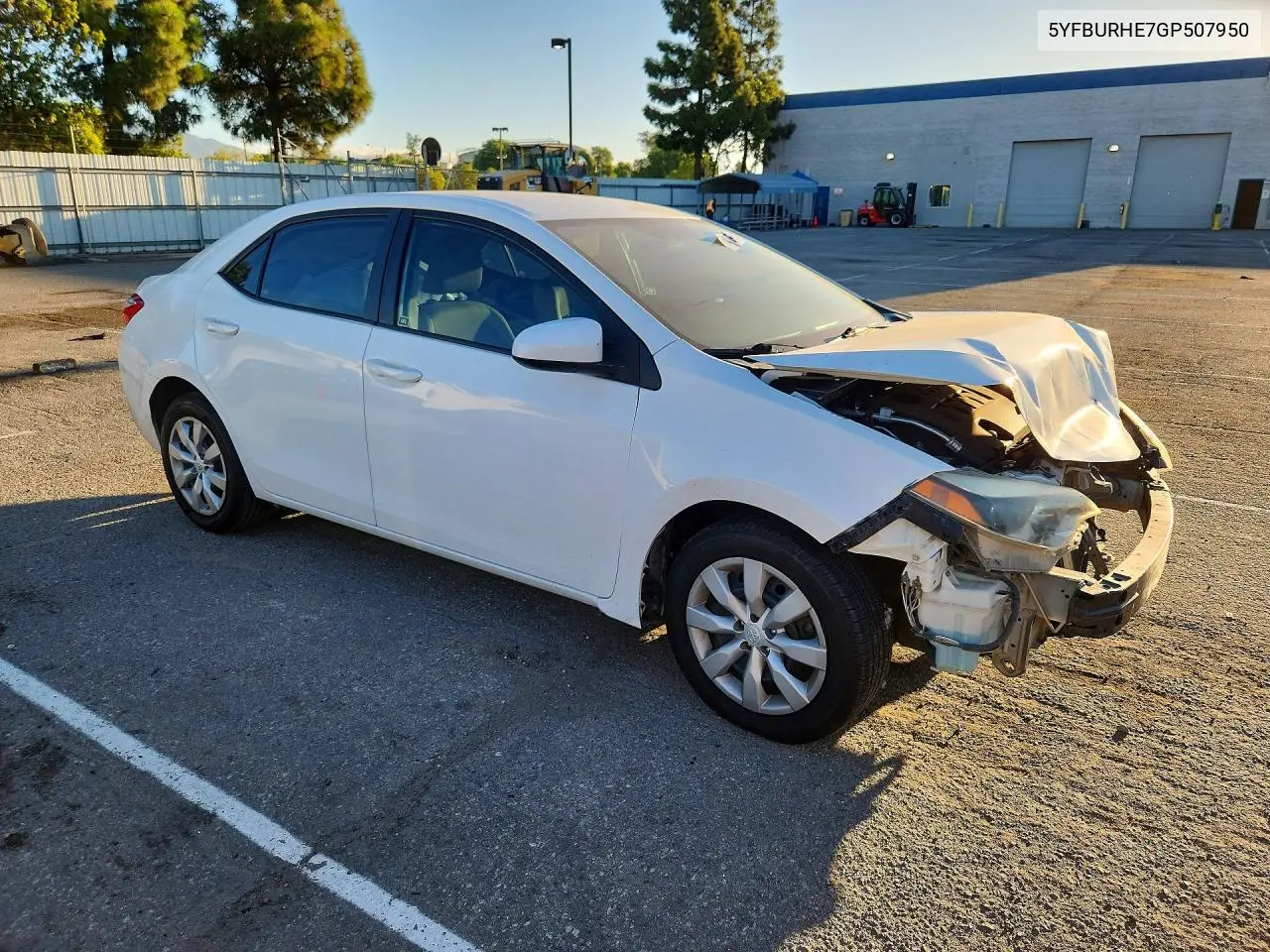 2016 TOYOTA COROLLA VIN 5YFBURHE7GP507950 — фото 4