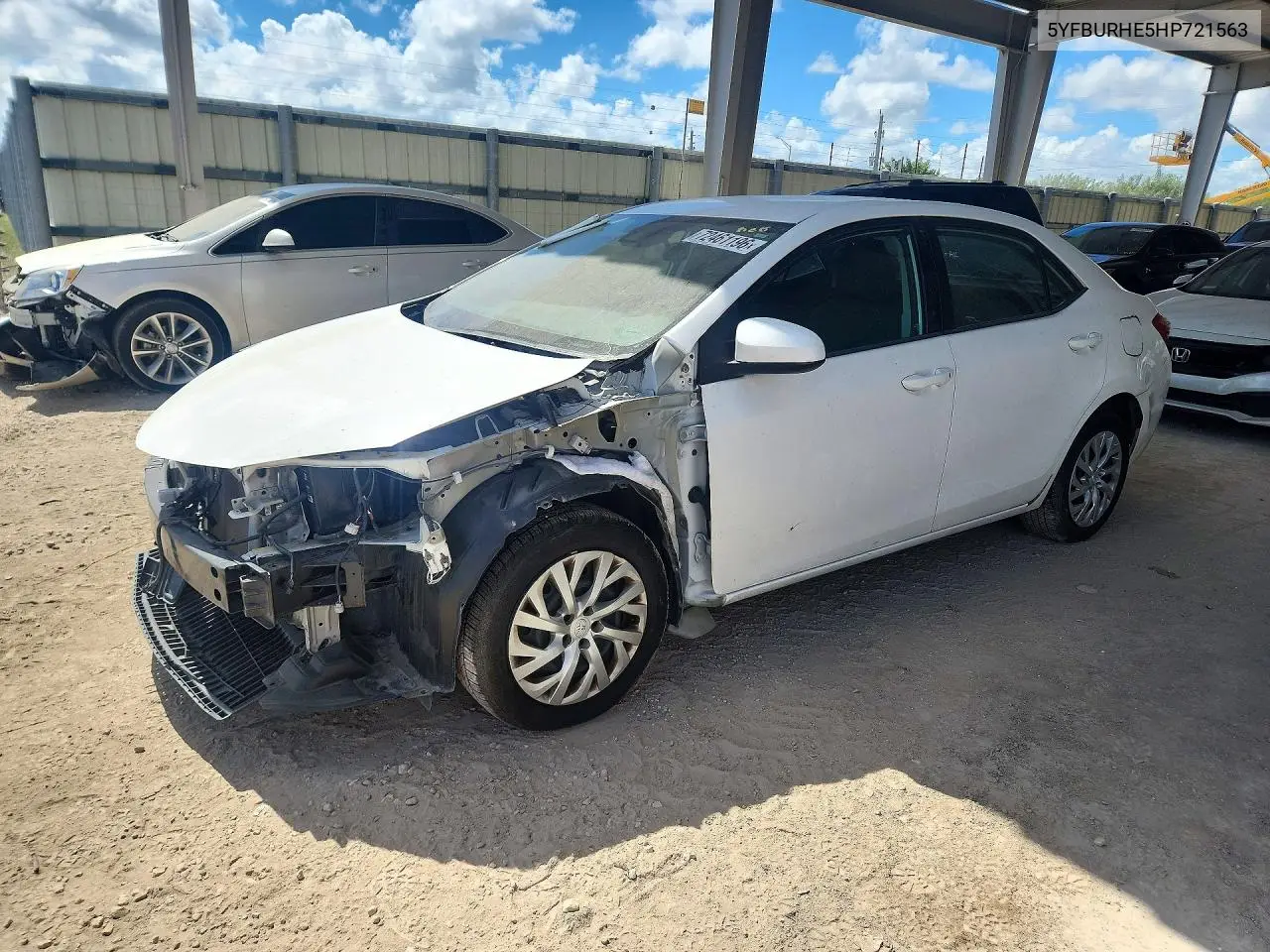 TOYOTA COROLLA 2017, VIN 5YFBURHE5HP721563