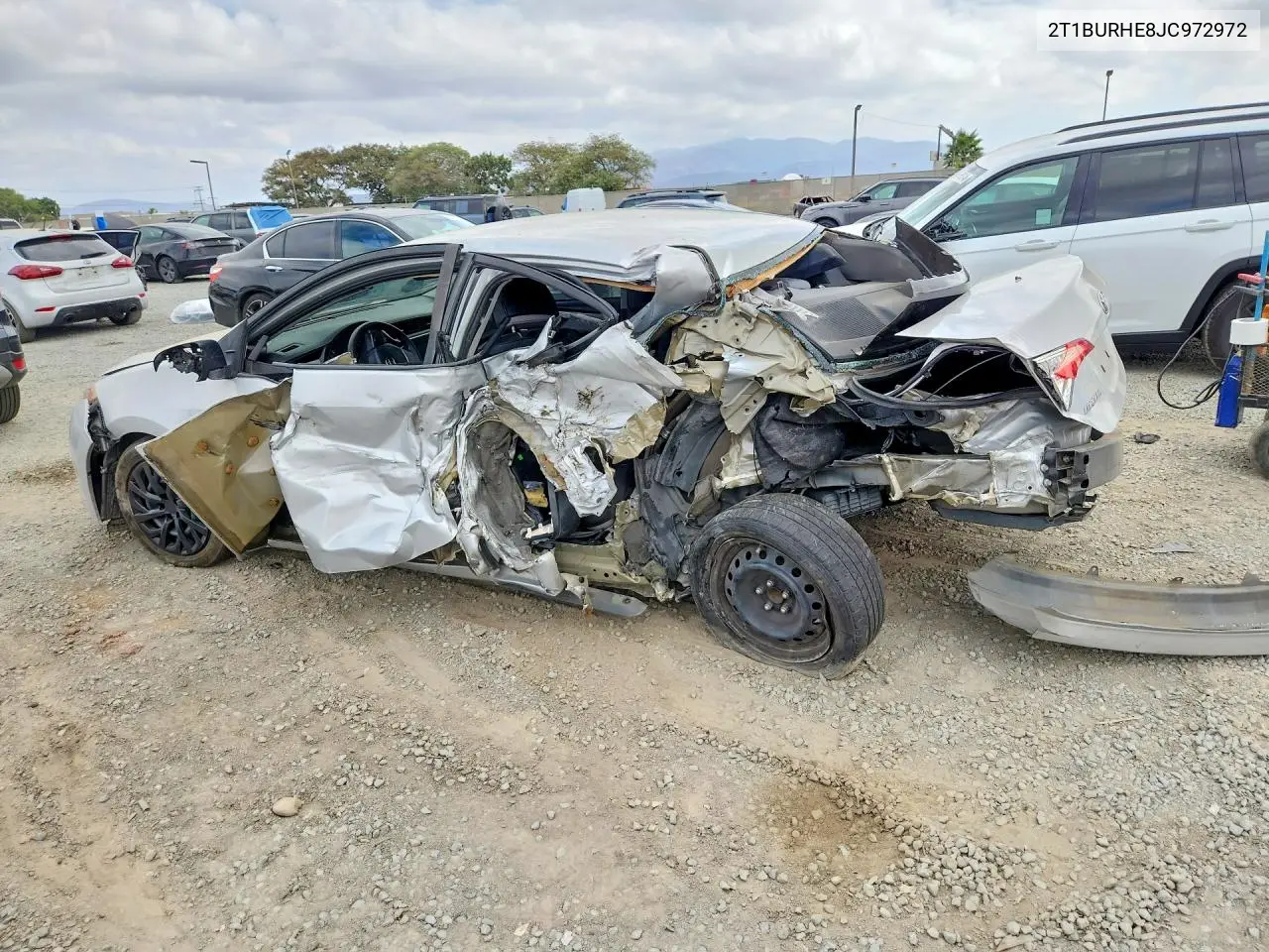 2018 TOYOTA COROLLA VIN 2T1BURHE8JC972972 — фото 2
