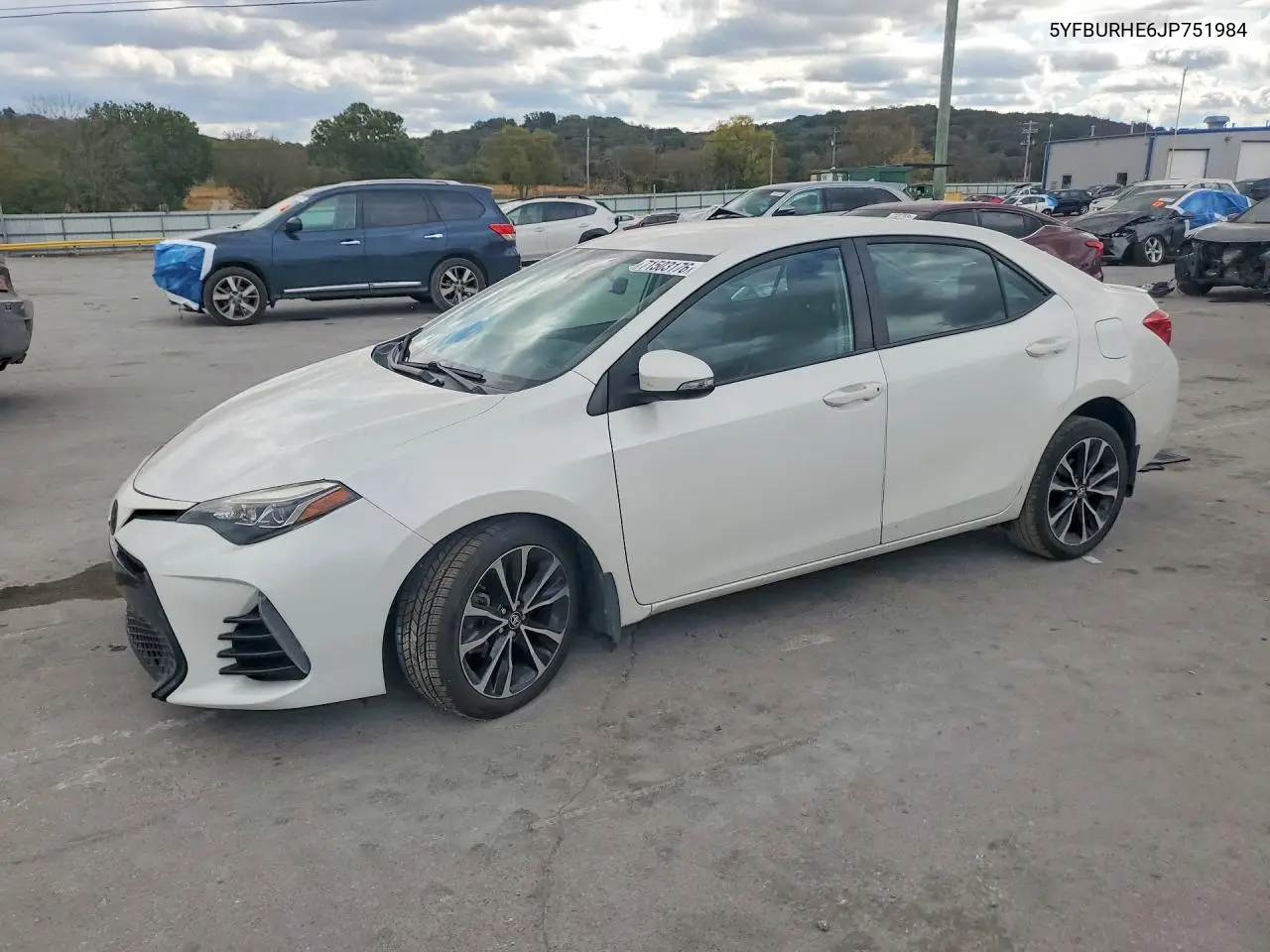 TOYOTA COROLLA 2018, VIN 5YFBURHE6JP751984