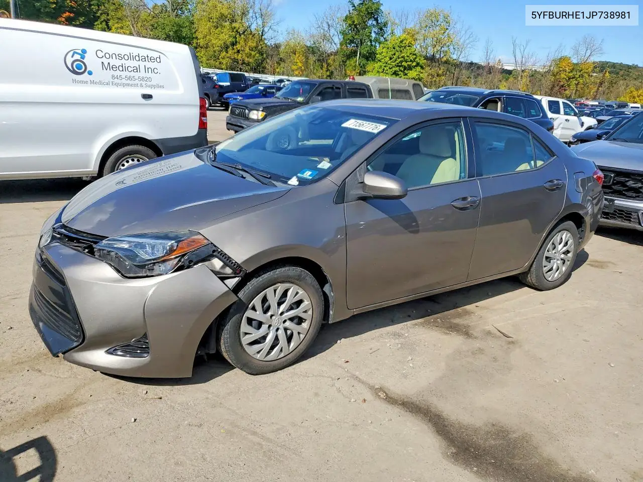 TOYOTA COROLLA 2018, VIN 5YFBURHE1JP738981