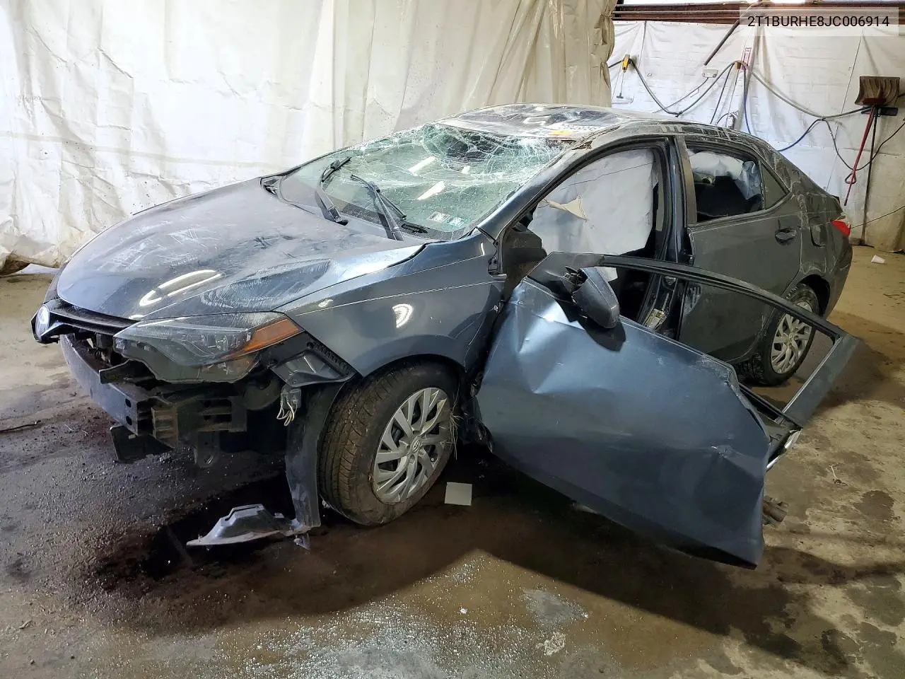 TOYOTA COROLLA 2018, VIN 2T1BURHE8JC006914