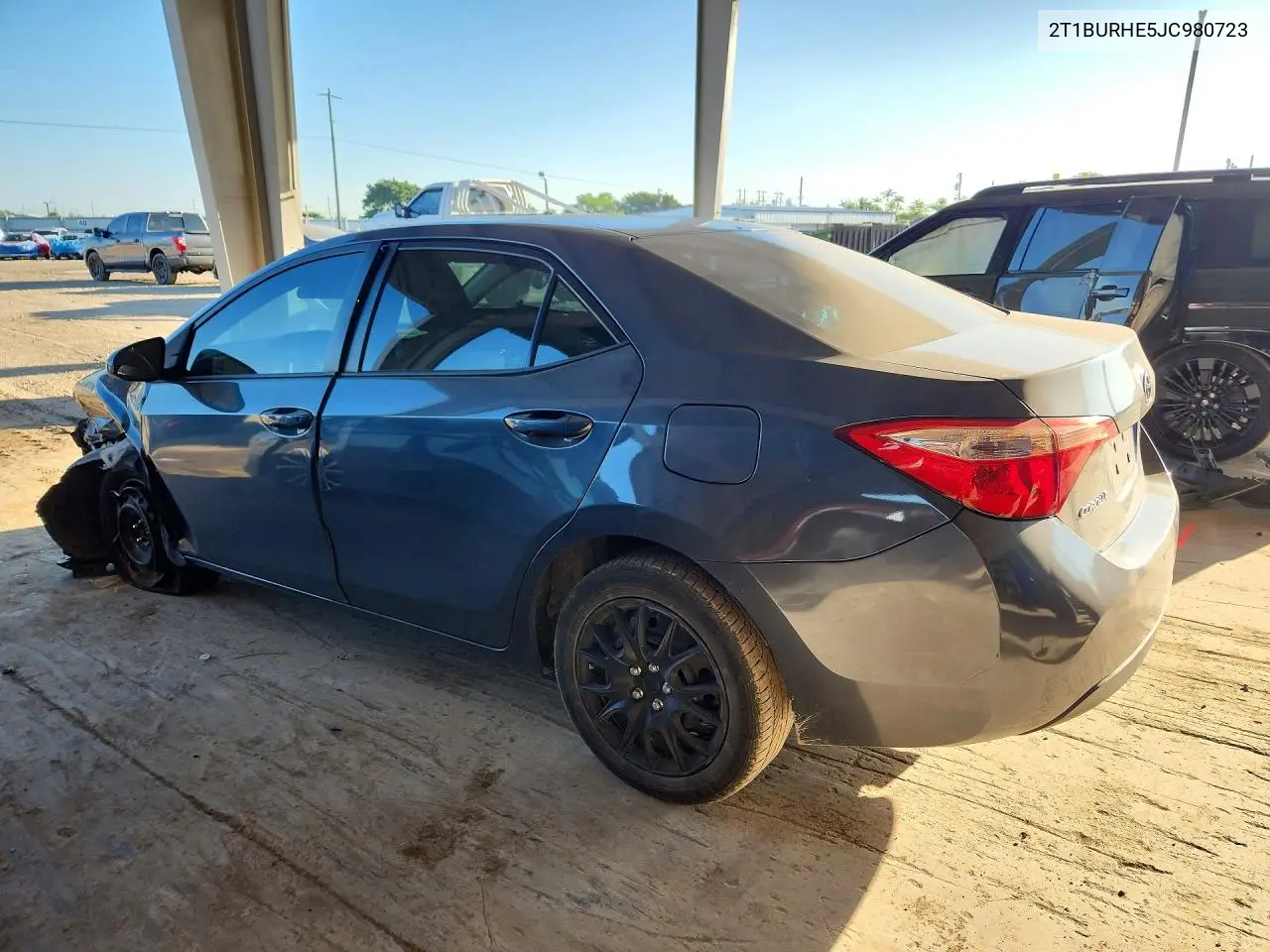 2018 TOYOTA COROLLA VIN 2T1BURHE5JC980723 — фото 2