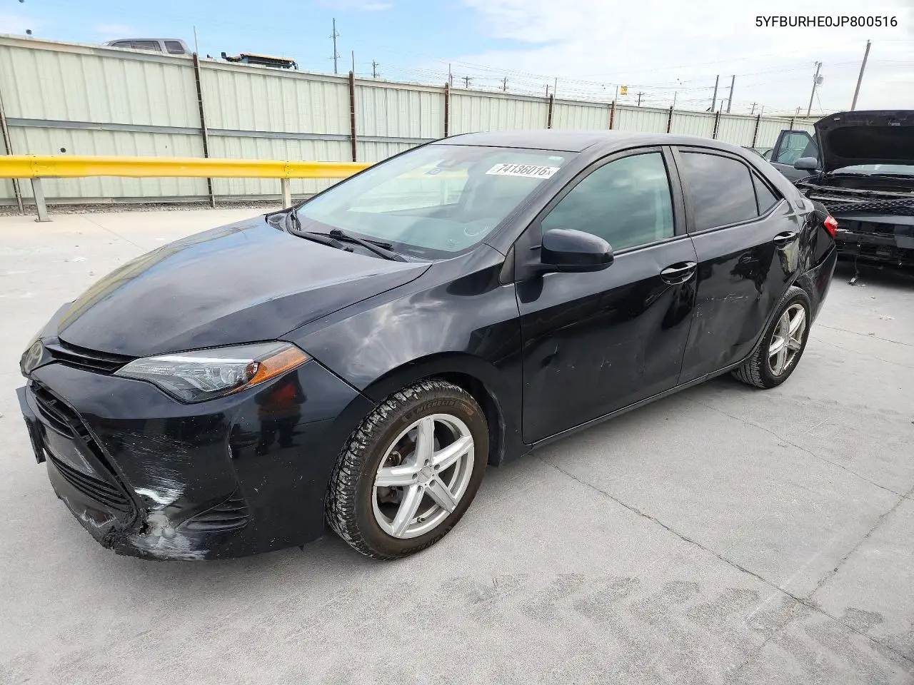 TOYOTA COROLLA 2018, VIN 5YFBURHE0JP800516