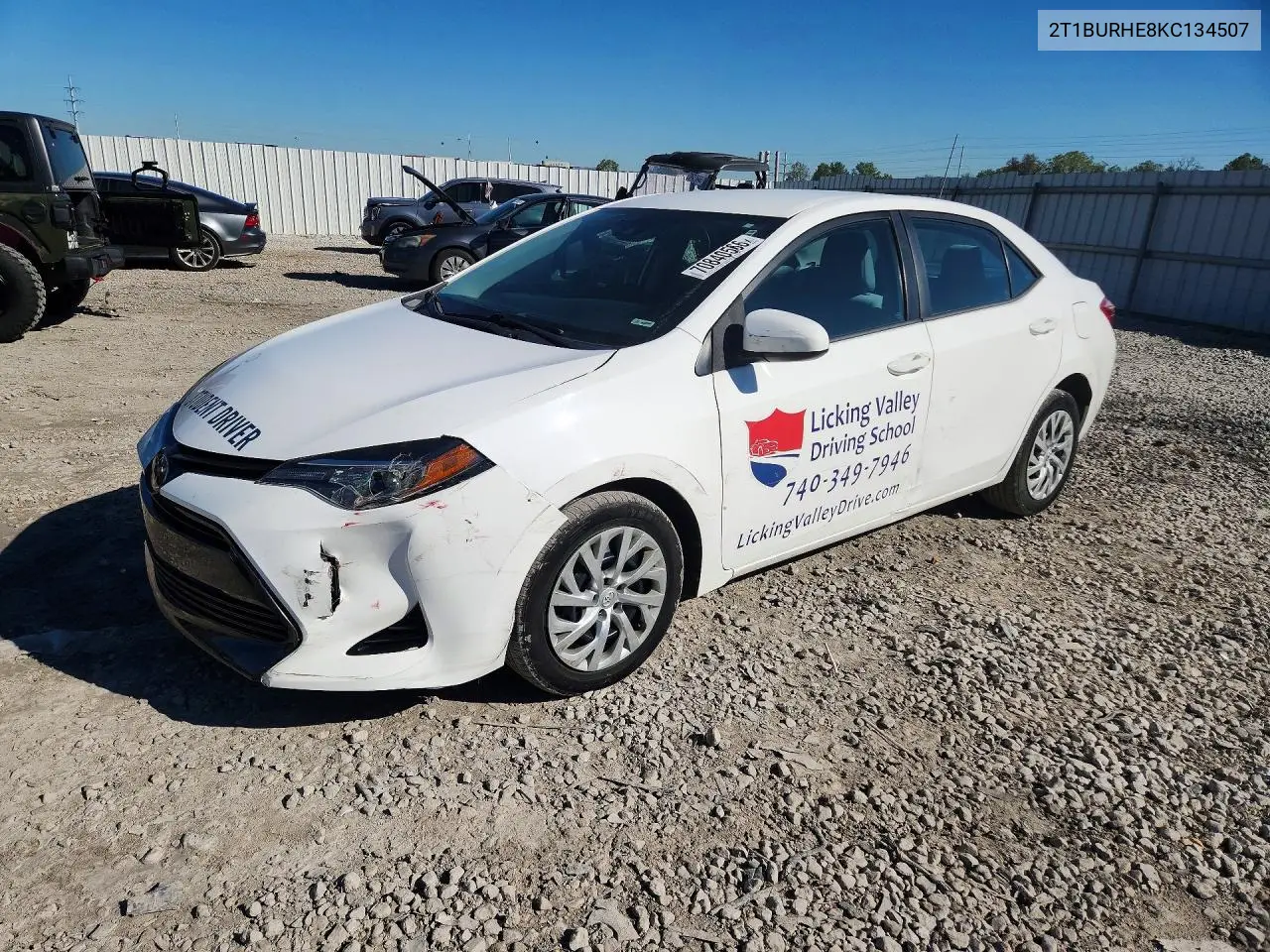TOYOTA COROLLA 2019, VIN 2T1BURHE8KC134507