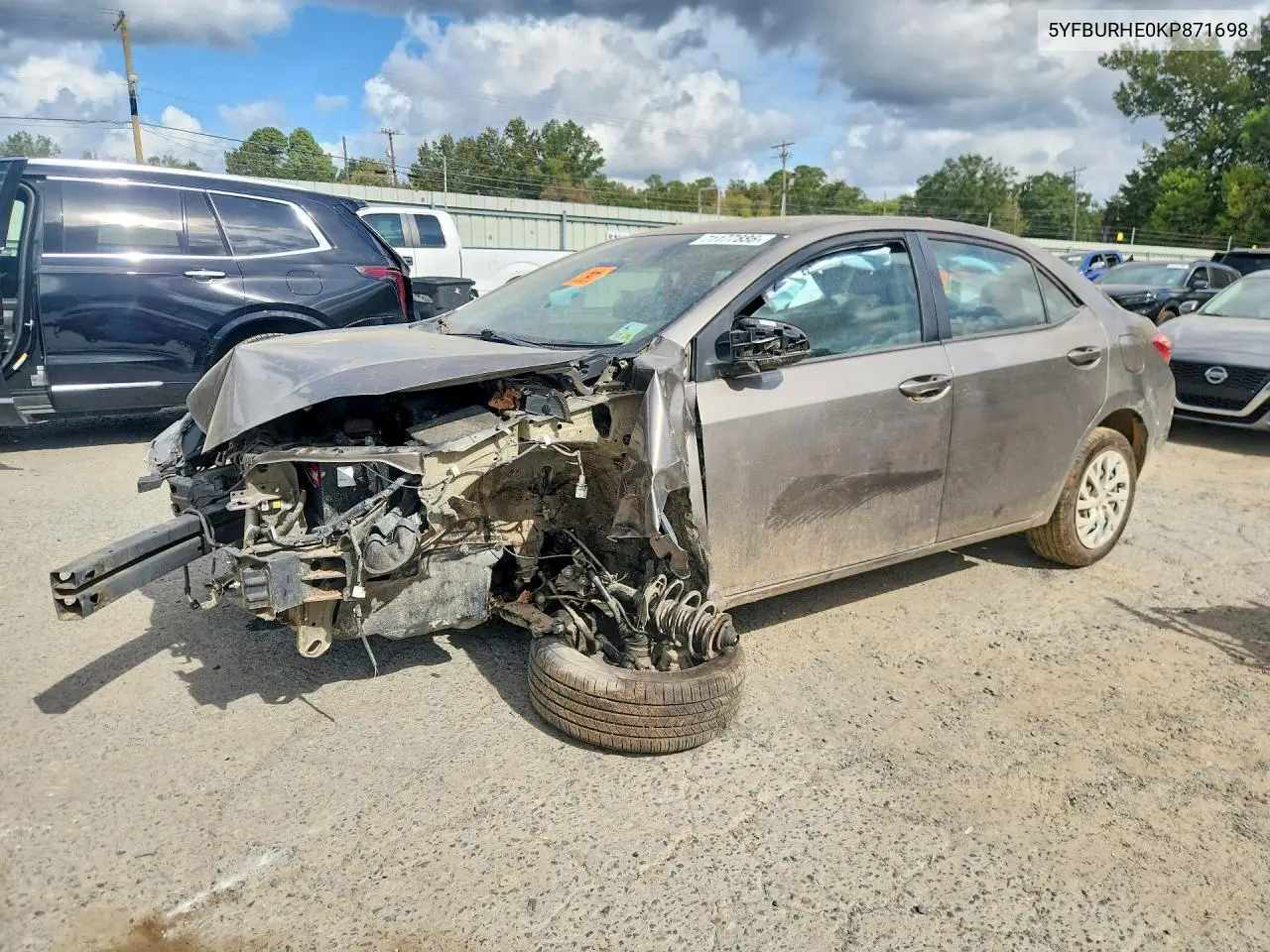 TOYOTA COROLLA 2019, VIN 5YFBURHE0KP871698
