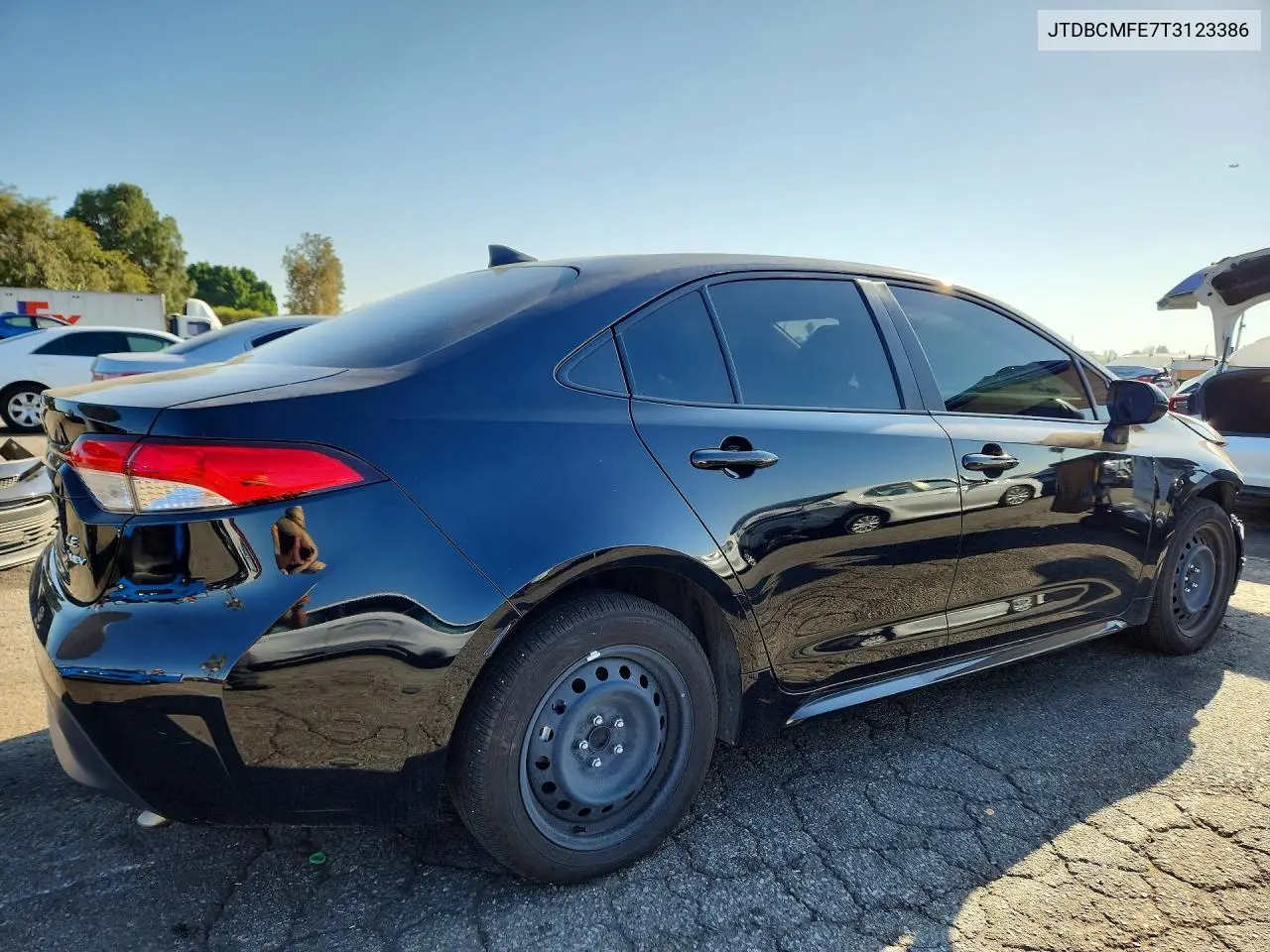 2020 TOYOTA COROLLA VIN JTDBCMFE7T3123386 — фото 3