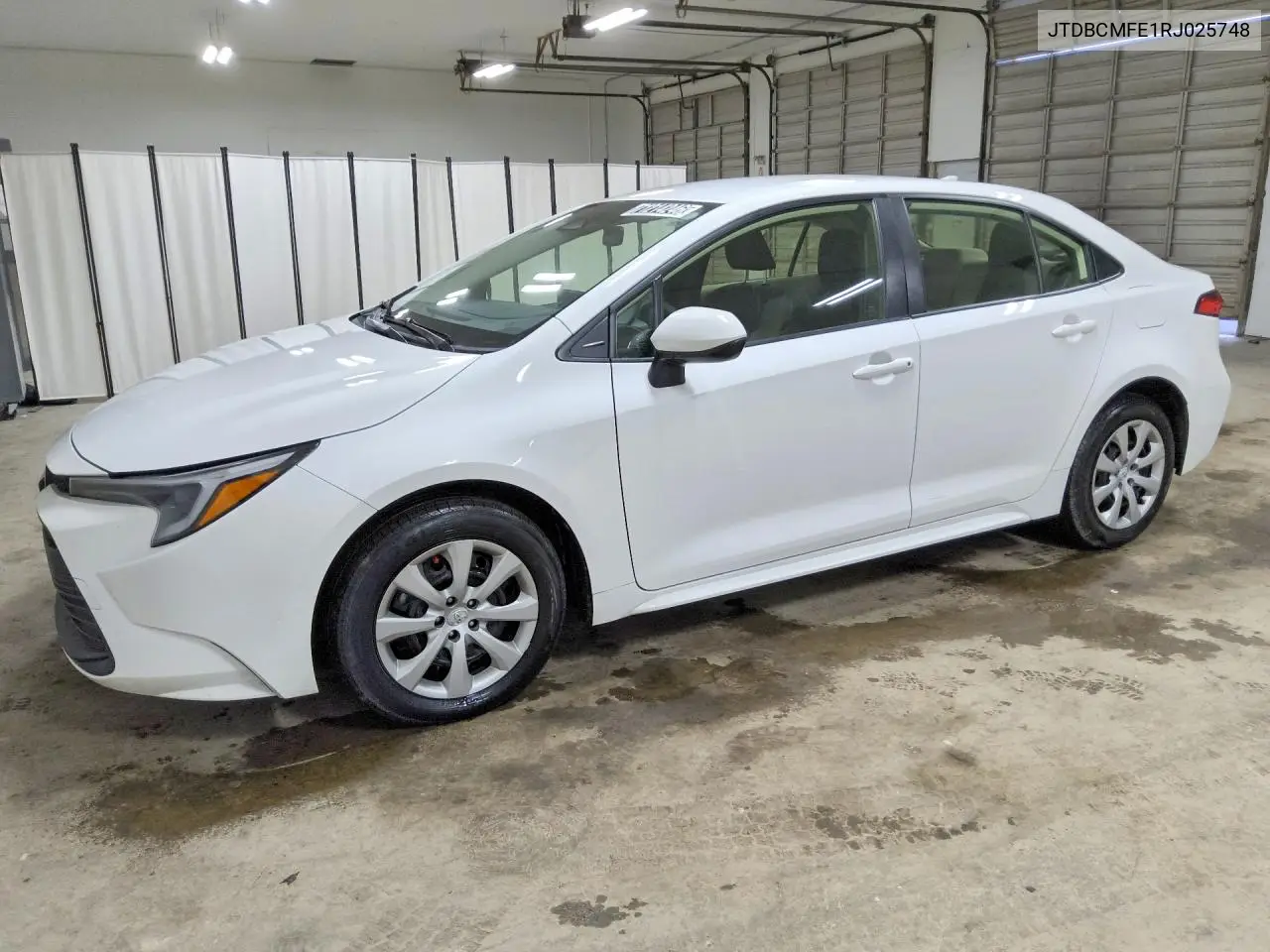TOYOTA COROLLA 2024, VIN JTDBCMFE1RJ025748