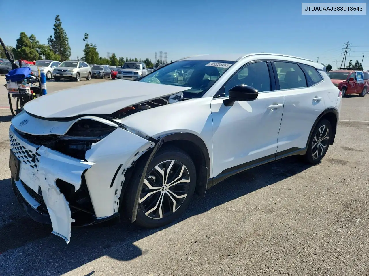 TOYOTA CROWN SIGNIA 2025, VIN JTDACAAJ3S3013643