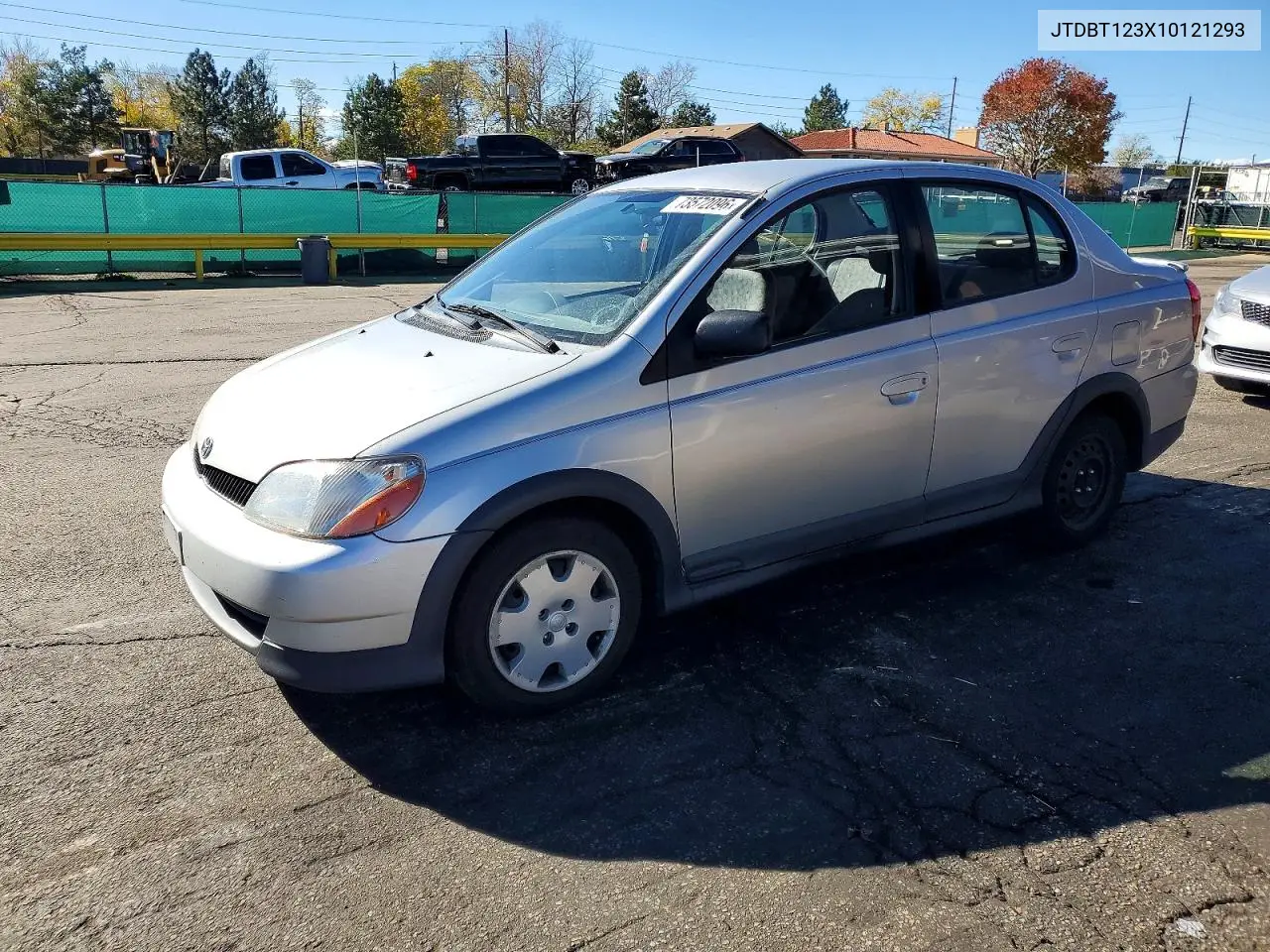 TOYOTA ECHO 2001, VIN JTDBT123X10121293