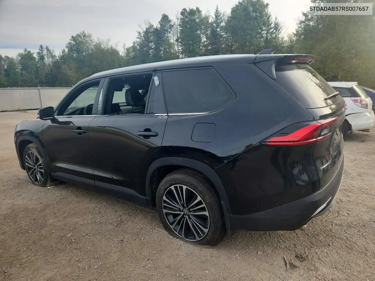 2024 TOYOTA GRAND HIGHLANDER VIN 5TDADAB57RS007657 — фото 2