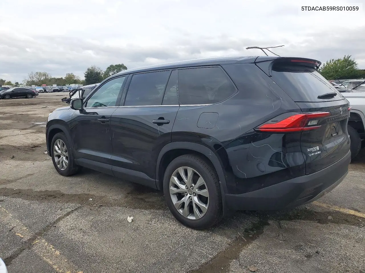 2024 TOYOTA GRAND HIGHLANDER VIN 5TDACAB59RS010059 — фото 2