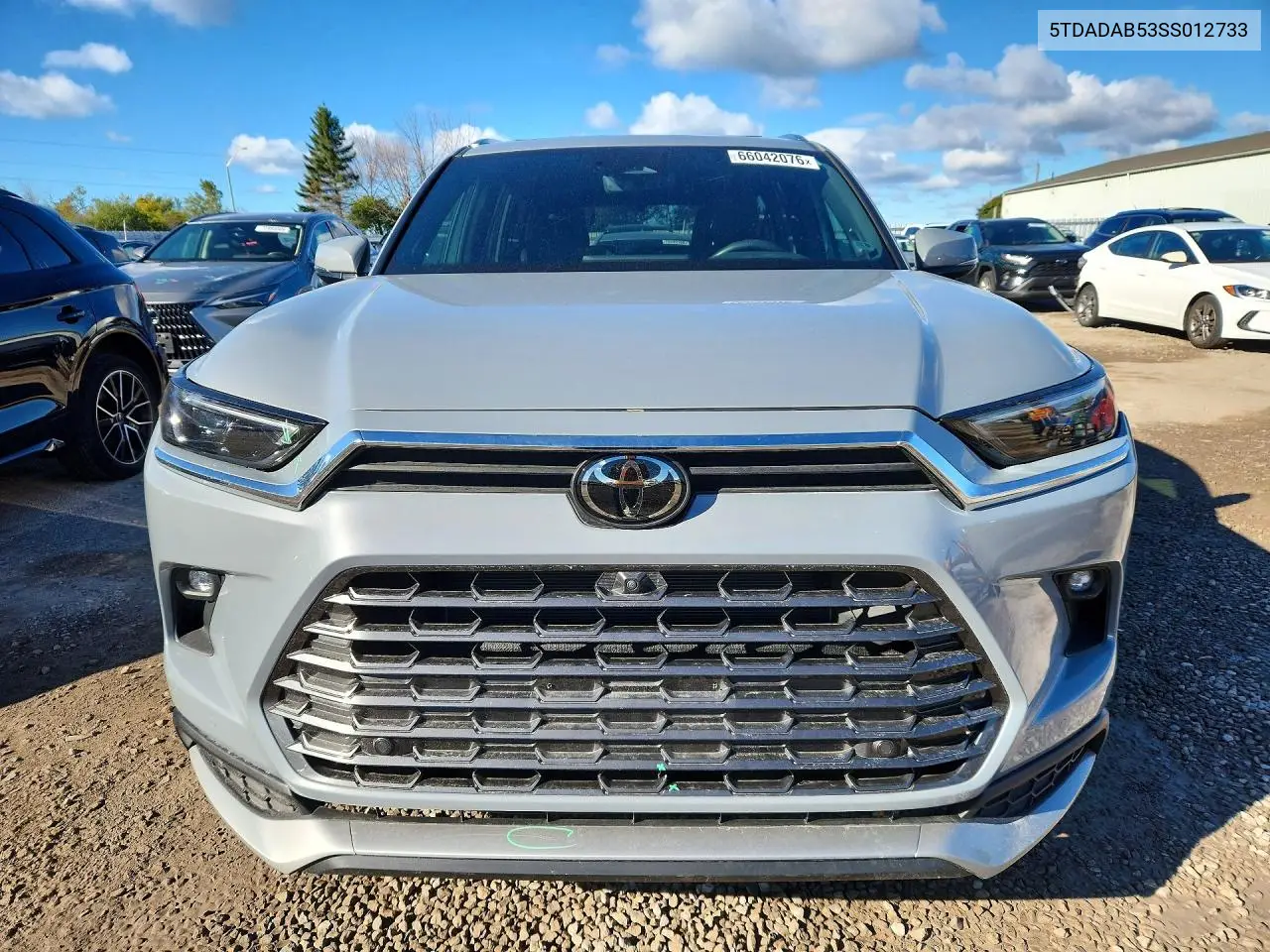 2025 TOYOTA GRAND HIGHLANDER VIN 5TDADAB53SS012733 — фото 5
