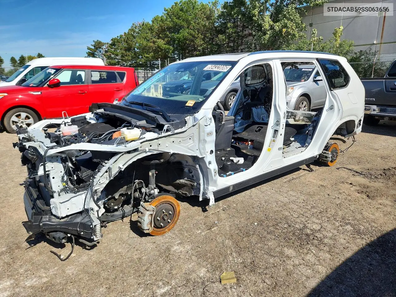 TOYOTA GRAND HIGHLANDER 2025, VIN 5TDACAB59SS063656