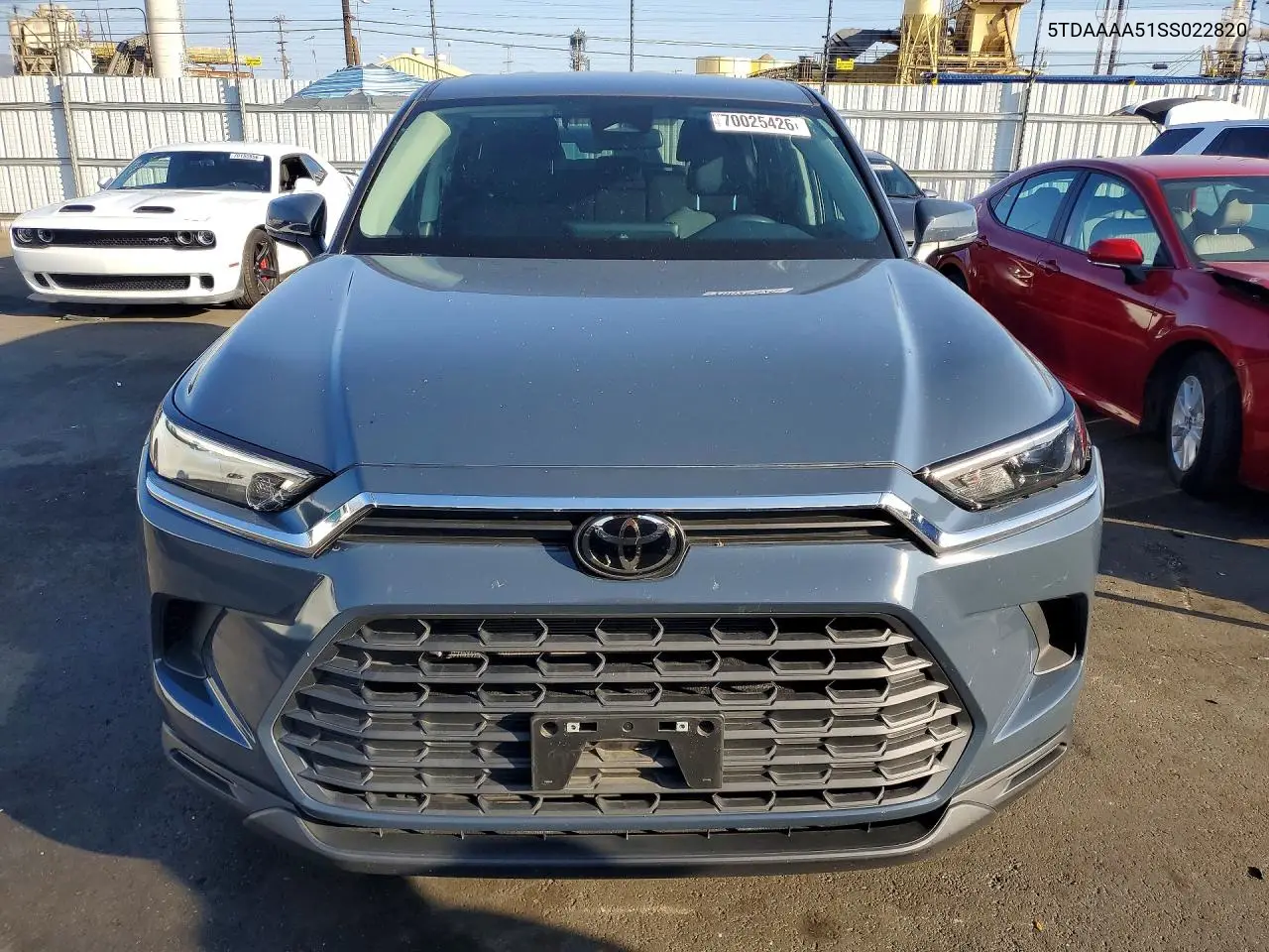 2025 TOYOTA GRAND HIGHLANDER VIN 5TDAAAA51SS022820 — фото 5