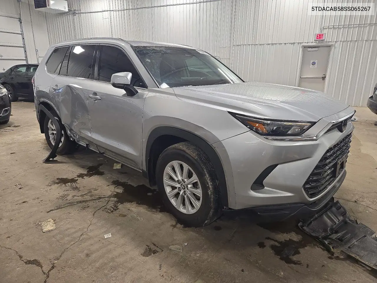 2025 TOYOTA GRAND HIGHLANDER VIN 5TDACAB58SS065267 — фото 4